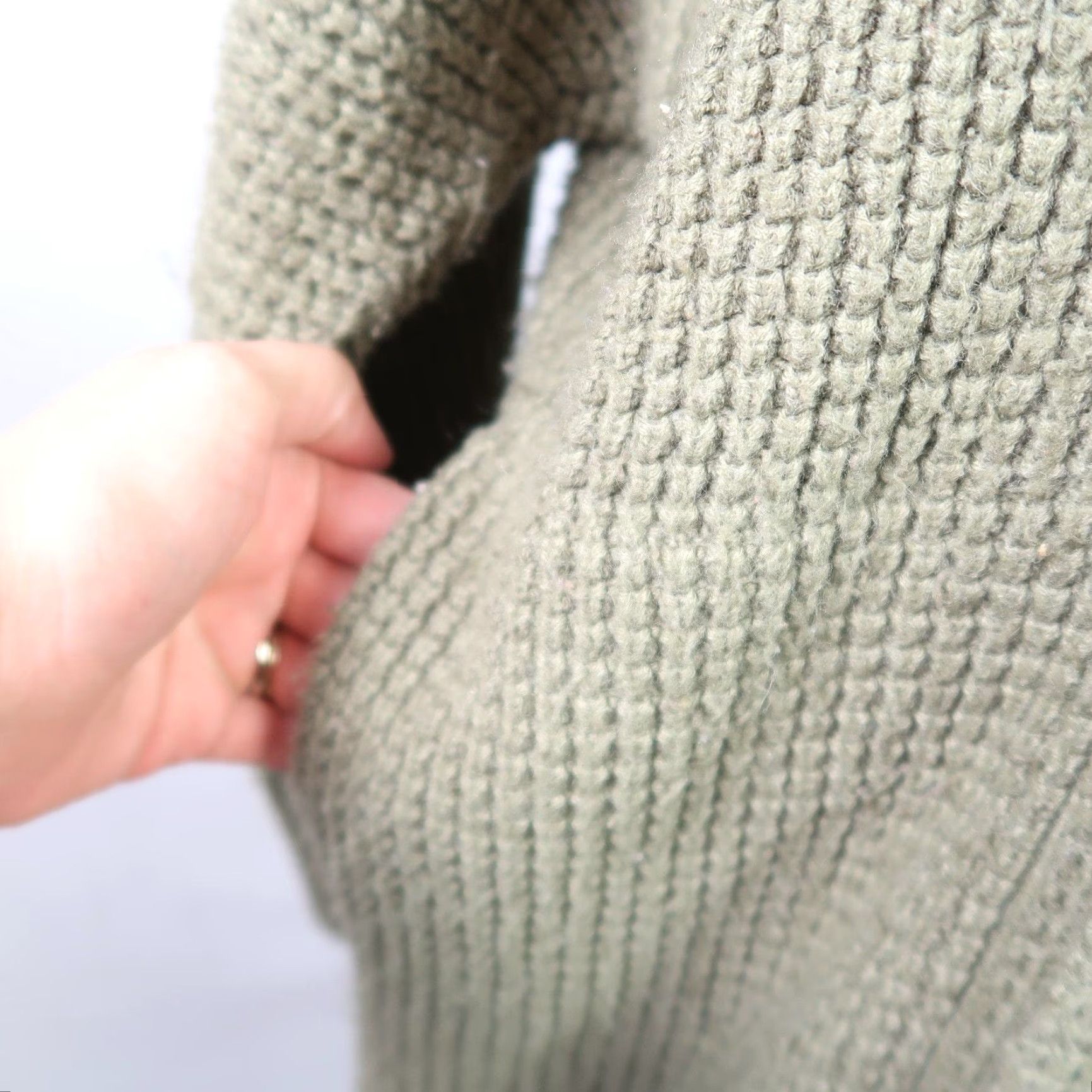Soft Surroundings Soft Surroundings Cardigan Sweater Olive Green Waffle-Knit Long Sleeve Pockets S Women Adult Regular Casual Knit 34" Length Size S / US 4 / IT 40 - 5 Thumbnail