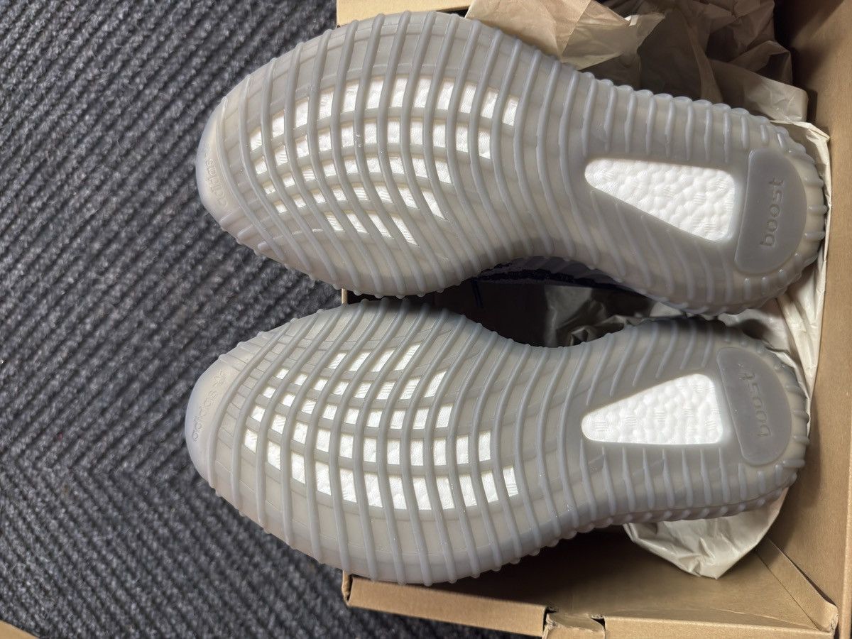 Adidas × Yeezy Adidas Yeezy 350v2 “Beluga 2.0” Size US 9.5 / EU 42-43 - 4 Thumbnail
