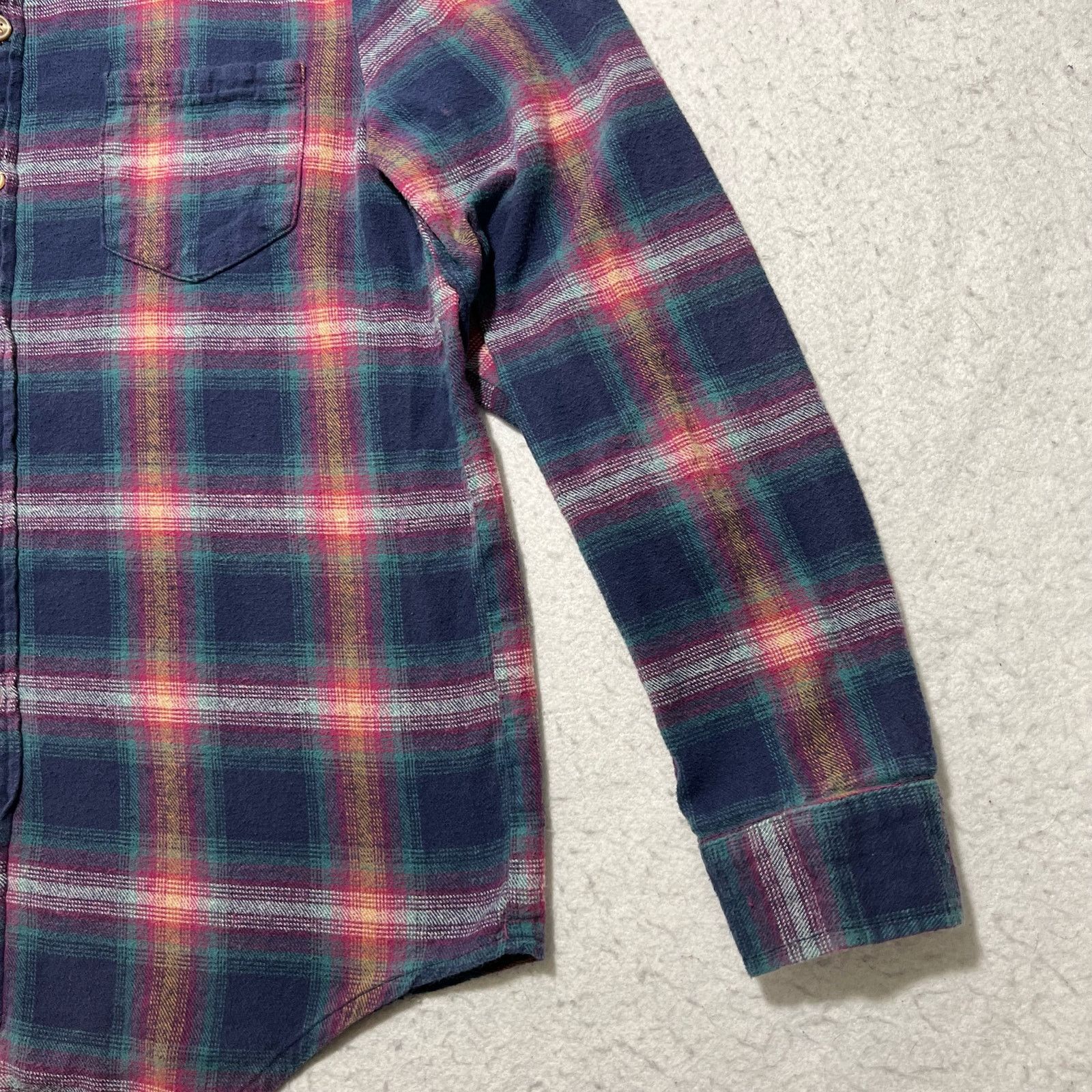 Brandy Melville Brandy Melville Women’s One Size Flannel Plaid Button Up Size ONE SIZE - 4 Thumbnail