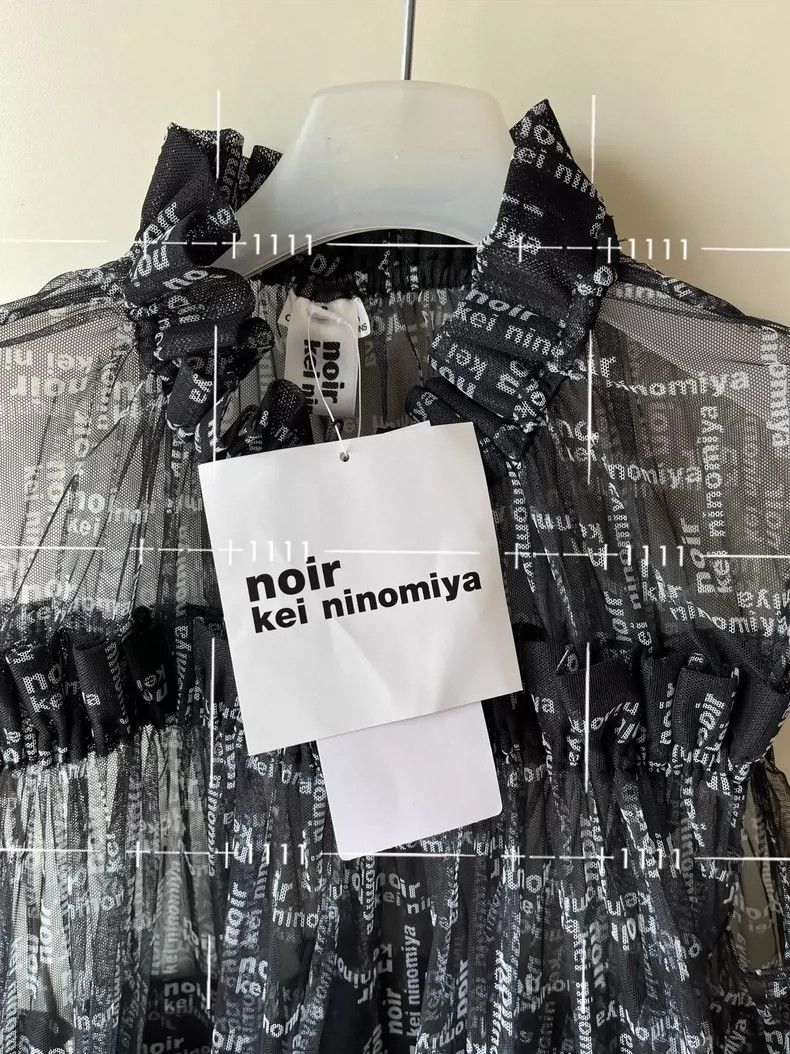 Comme des Garcons Comme Des Garcons Pleated Vest Embellished Strap Vest Size S / US 4 / IT 40 - 8 Thumbnail