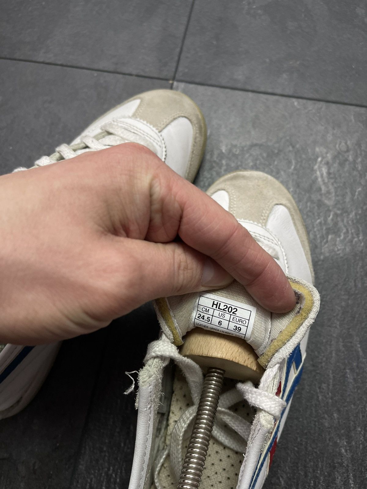 Asics × Streetwear × Vintage Vintage asics onitsuka tiger kill bill low top sneakers Size US 6 / EU 39 - 15 Thumbnail