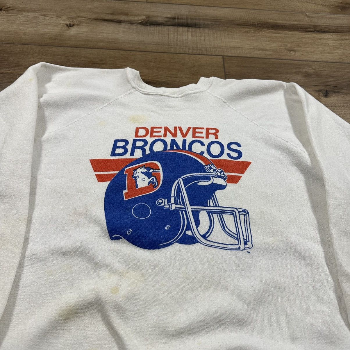 Other Vintage 80s Trench NFL Denver Broncos Crewneck Sweatshirt Size US S / EU 44-46 / 1 - 4 Thumbnail