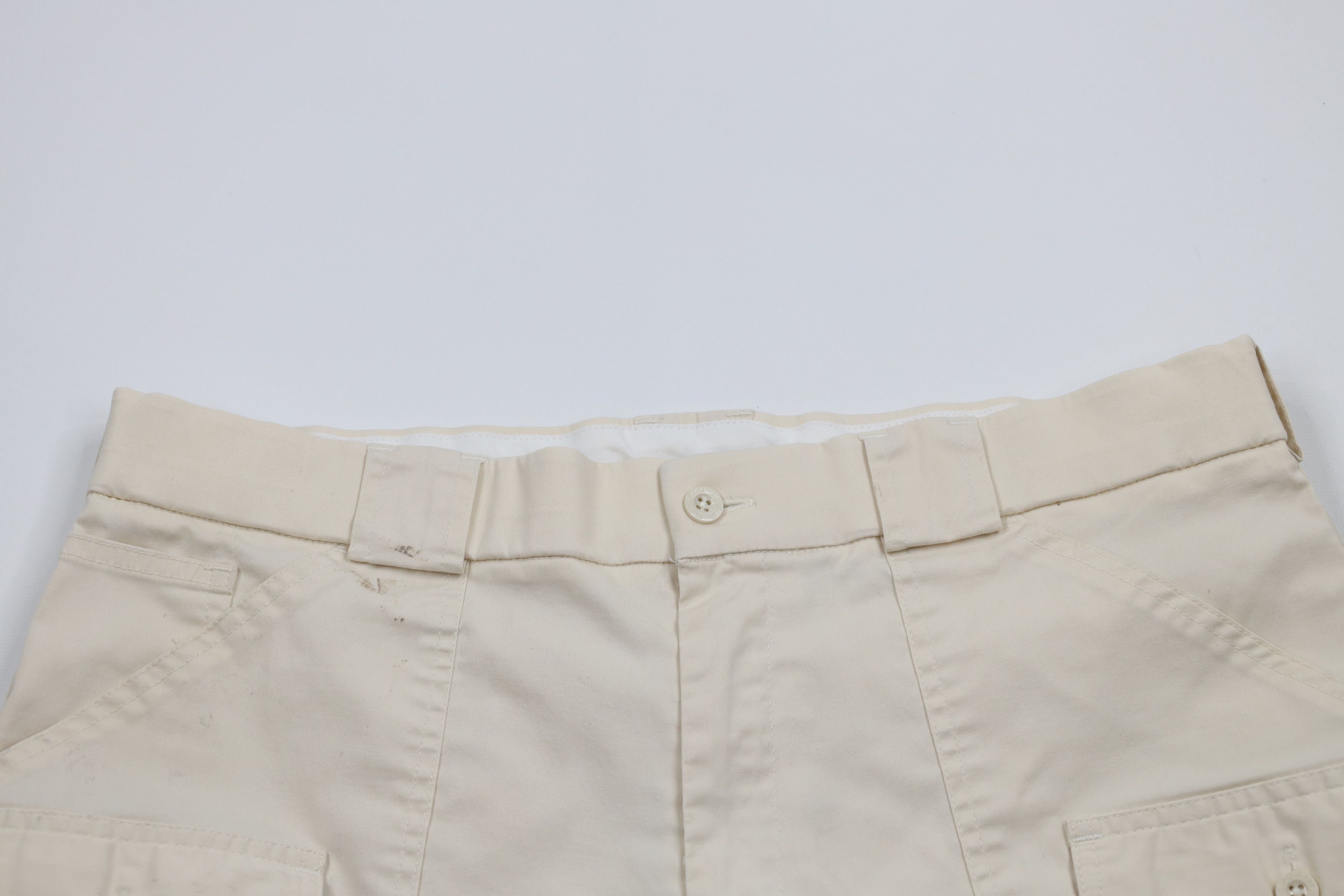 Vintage Vintage 90s Streetwear Above Knee Front Pocket Cargo Shorts Size US 34 / EU 50 - 2 Thumbnail