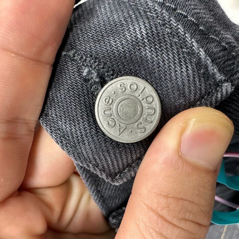 acne studios Reworking the old jeans 2502-Nextarrow