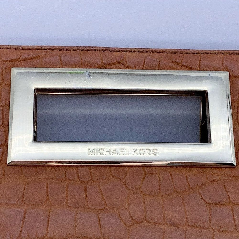 Michael Kors Michael Kors Tan Crocodile-Patterned Wristlet Size ONE SIZE - 8 Thumbnail