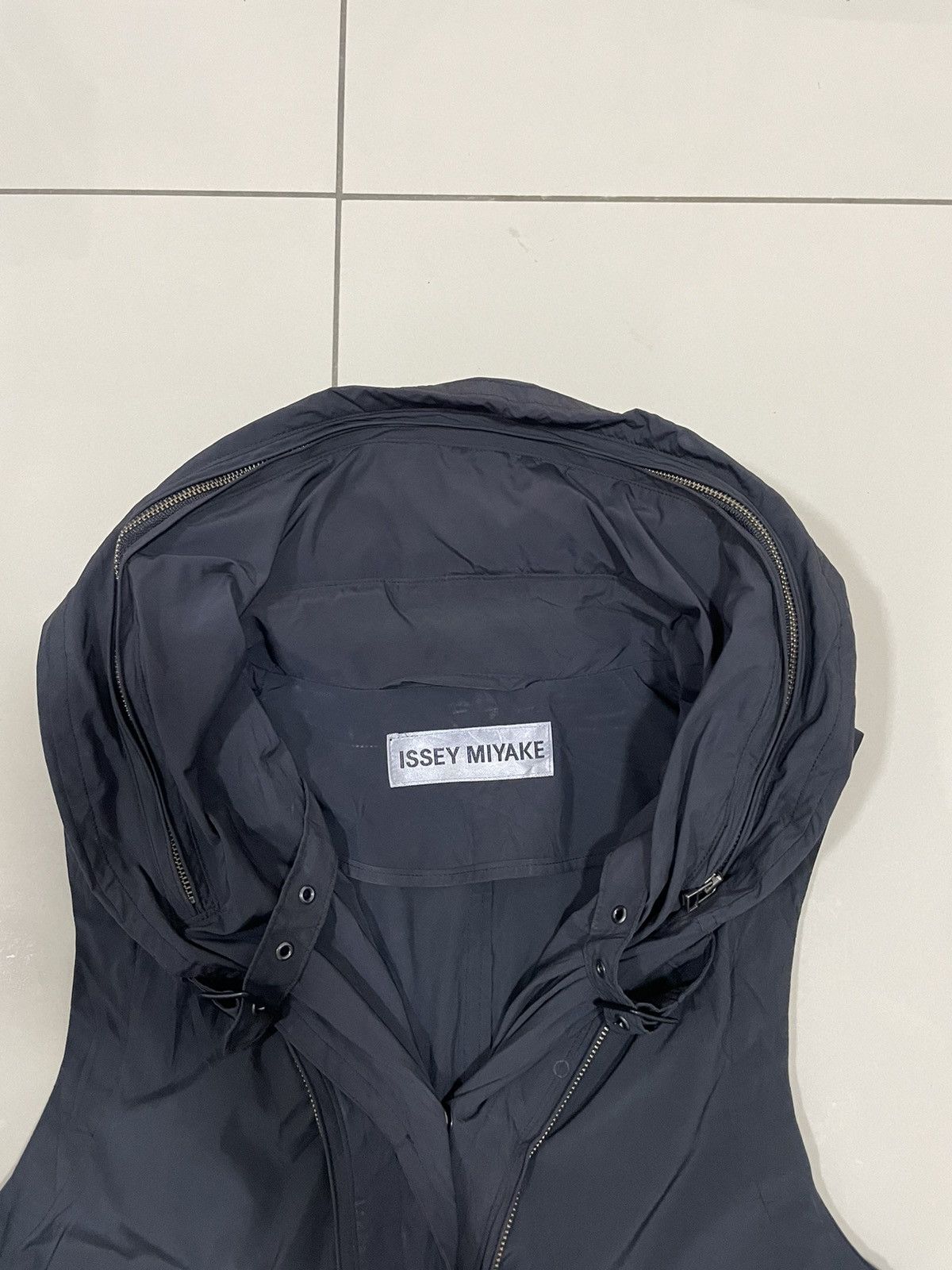 Issey Miyake ISSEY MIYAKE SS11 Runaway Transform Parachute Jacket 3 Way Size M / US 6-8 / IT 42-44 - 13 Thumbnail