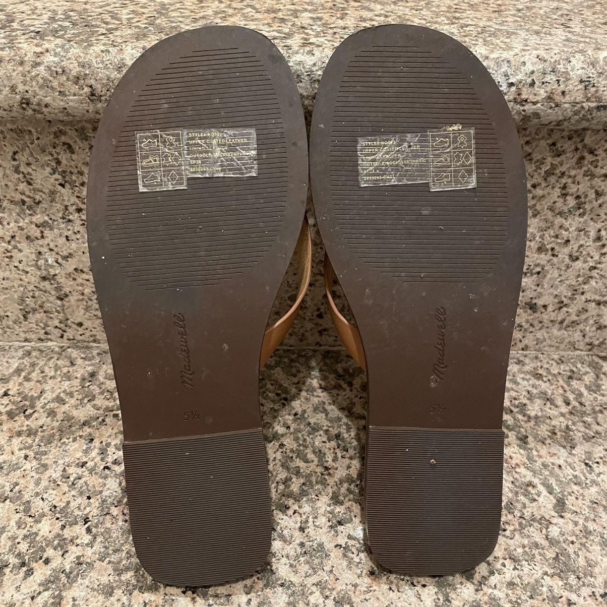 Madewell Madewell the gabi thong sandal (color: desert camel) Size US 5.5 / IT 35.5 - 4 Thumbnail
