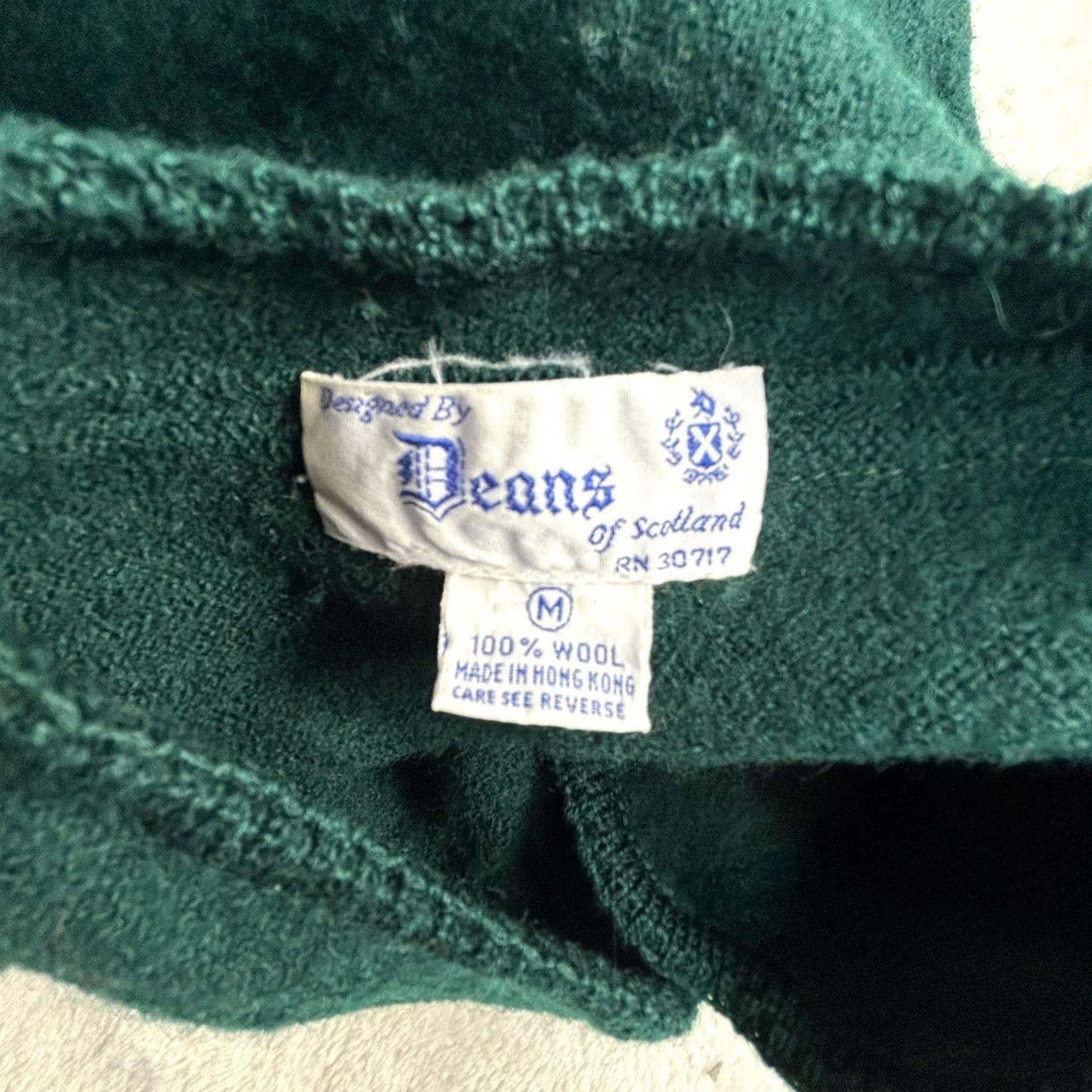 Vintage VINTAGE Deans Of Scotland Womens Green Wool Button-Up Cardigan Sweater Medium Size M / US 6-8 / IT 42-44 - 3 Thumbnail