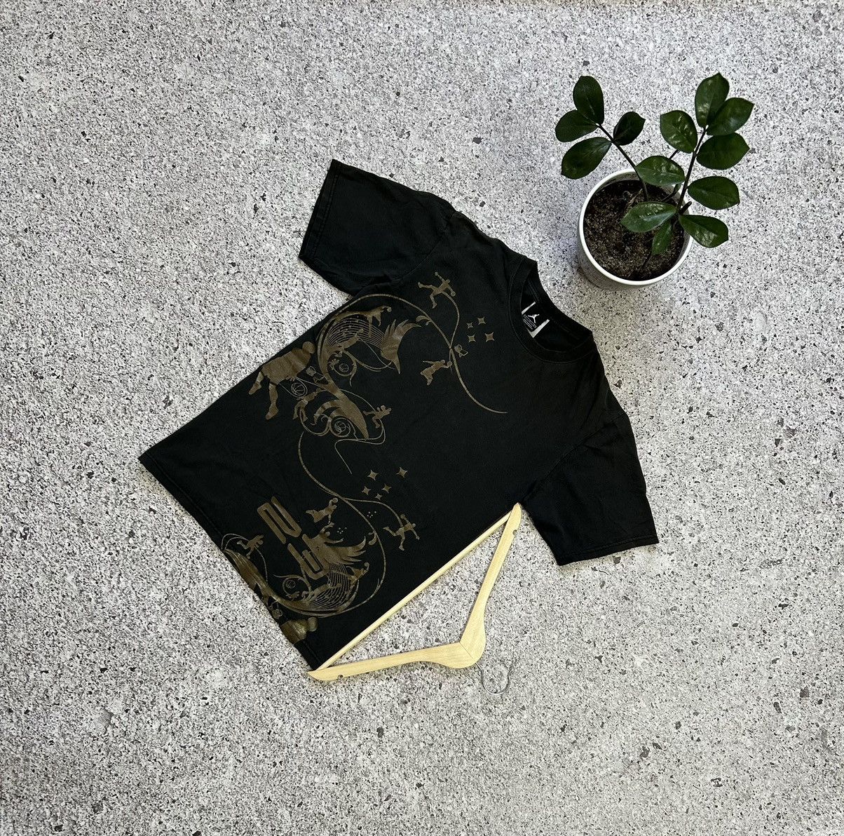 Jordan Brand × Nike × Vintage Vintage 90’s Nike Jordan 23 Logo Retro Rare T-Shirt Y2K Hype Size US M / EU 48-50 / 2 - 1 Thumbnail