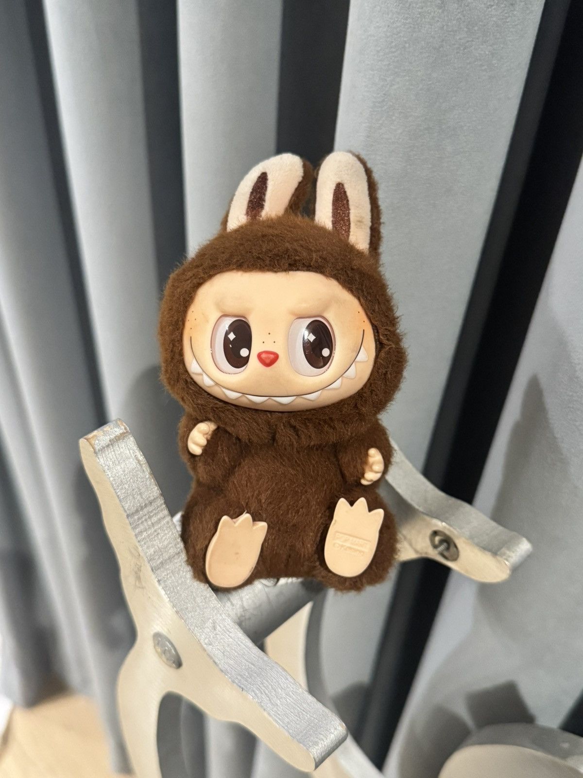 POPMARTLABUBU have a seatぬいぐるみ　DUODUO Pop Mart Labubu The Monsters Have a Seat DUODUO Vinyl Plush