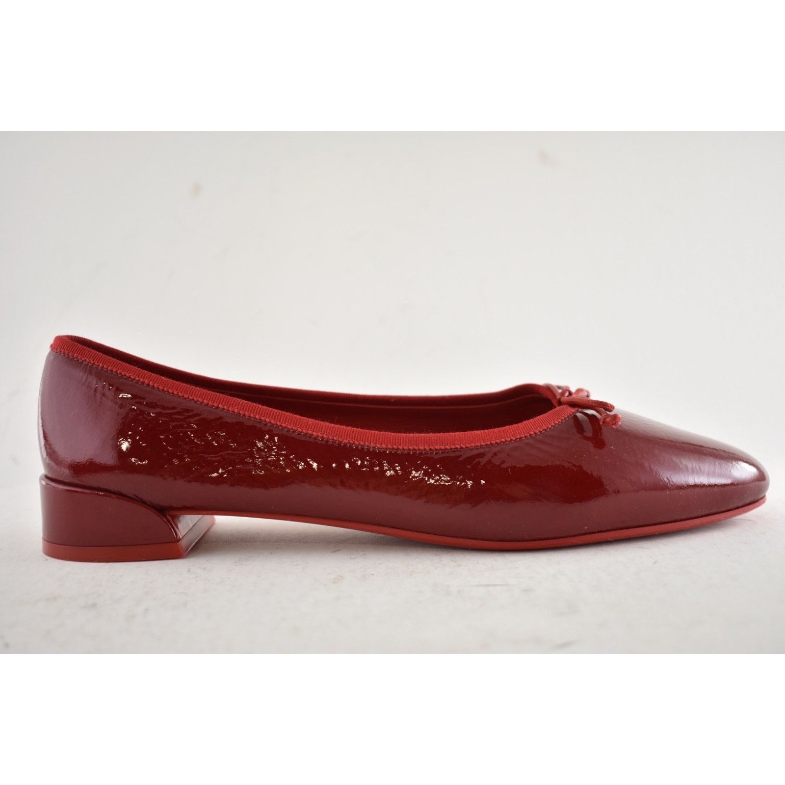 Christian Louboutin Christian Louboutin Sweetie Jane Flat Loubi Red Patent Vog Size US 12 / IT 42 - 2 Thumbnail