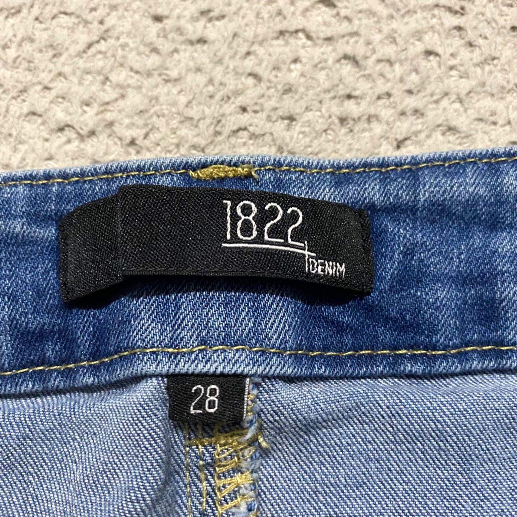 Vintage 1822 Denim Jeans Blue Medium Wash 28 Slim Skinny Mid Rise Women Regular Size 1822 Denim Womens Jeans Blue Medium Wash 28- Inseam 27 in Size 28" / US 6 / IT 42 - 3 Thumbnail