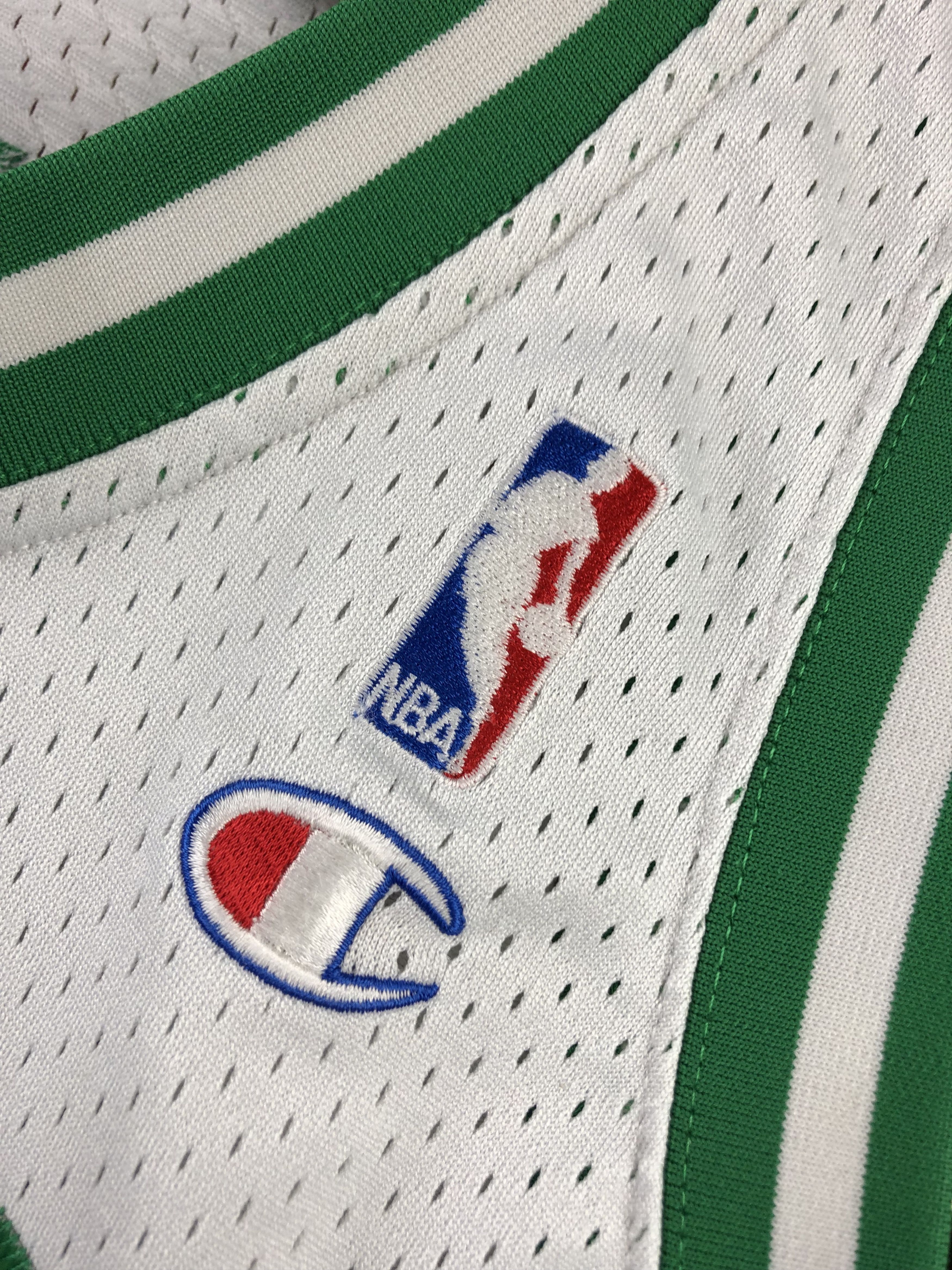Champion Vintage Boston Celtics Larry Bird Basketball Jersey Tee Hype Size US S / EU 44-46 / 1 - 6 Thumbnail