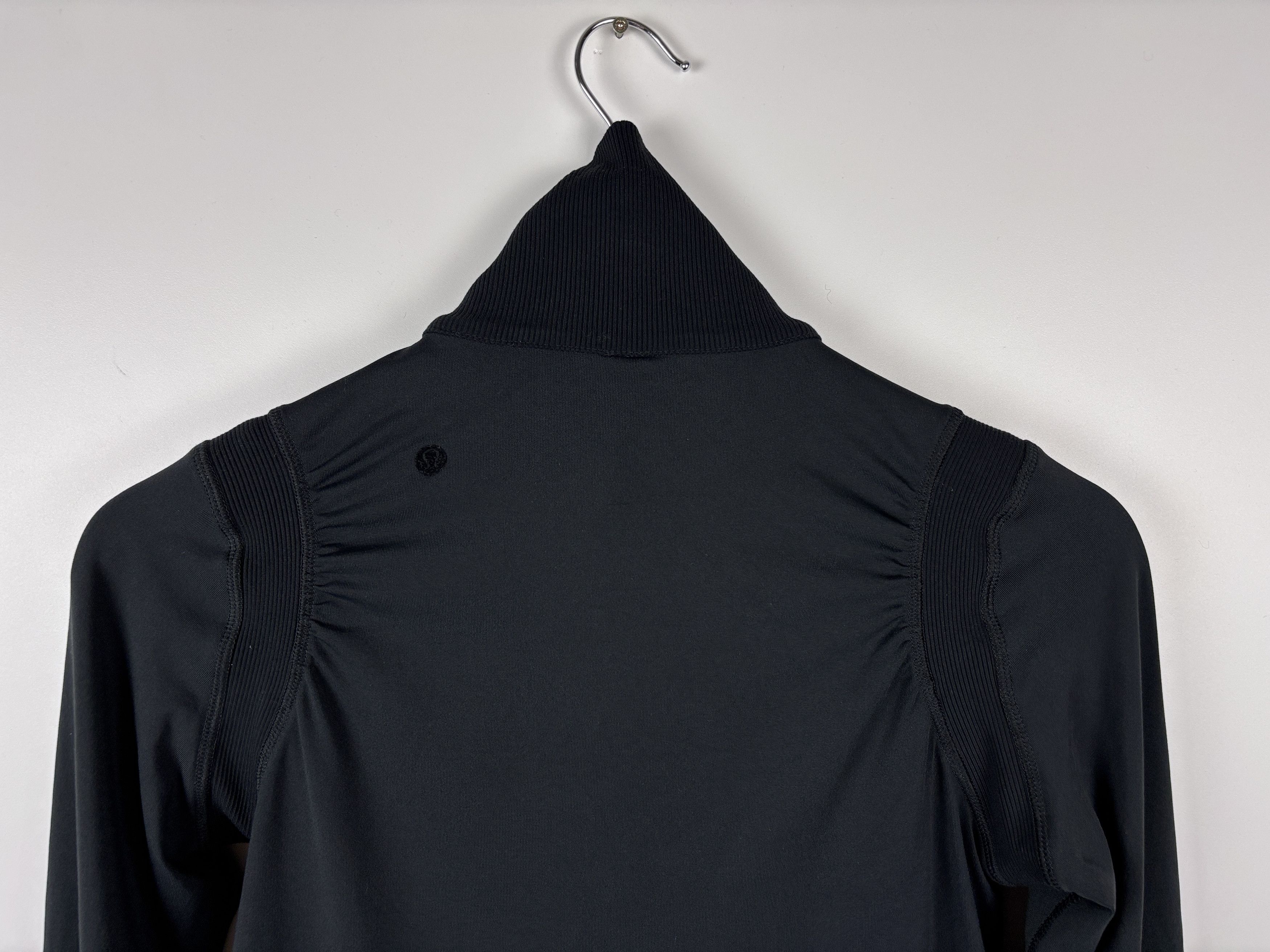 Lululemon Womens Lululemon Full Zip Jacket Black Size 2 Size XS / US 0-2 / IT 36-38 - 5 Thumbnail