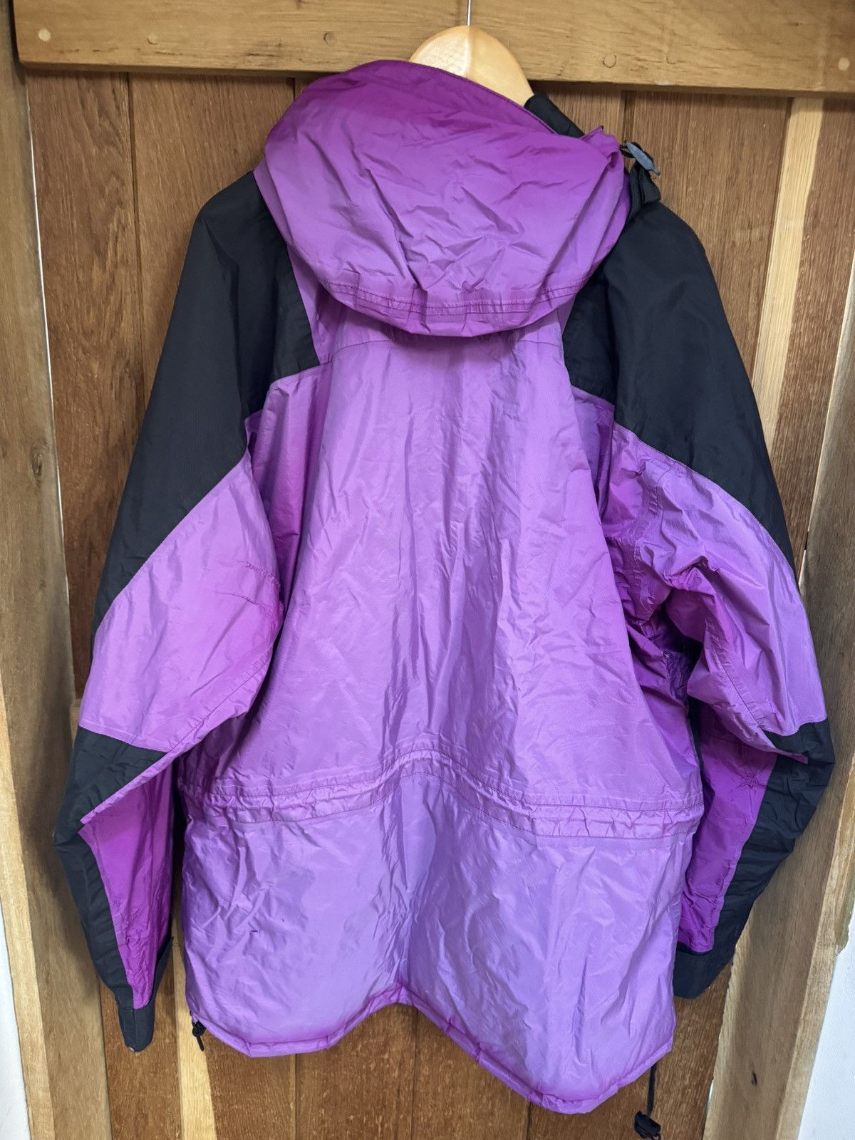 The North Face Vintage The North Face Mountain Light Jacket – Purple – XL Size US XL / EU 56 / 4 - 10 Thumbnail
