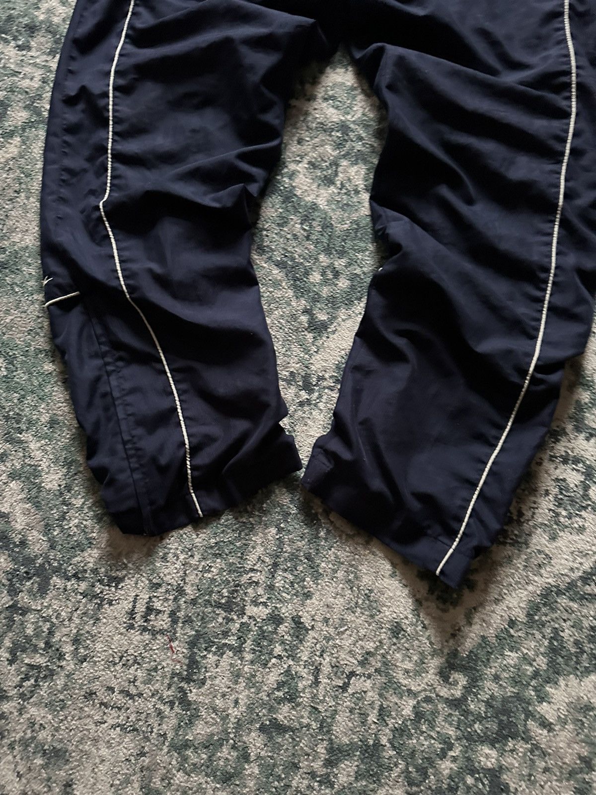 Nike VINTAGE NIKE SWOOSH NYLON FLARED TRACK PANTS Y2K S Size US 31 - 3 Thumbnail
