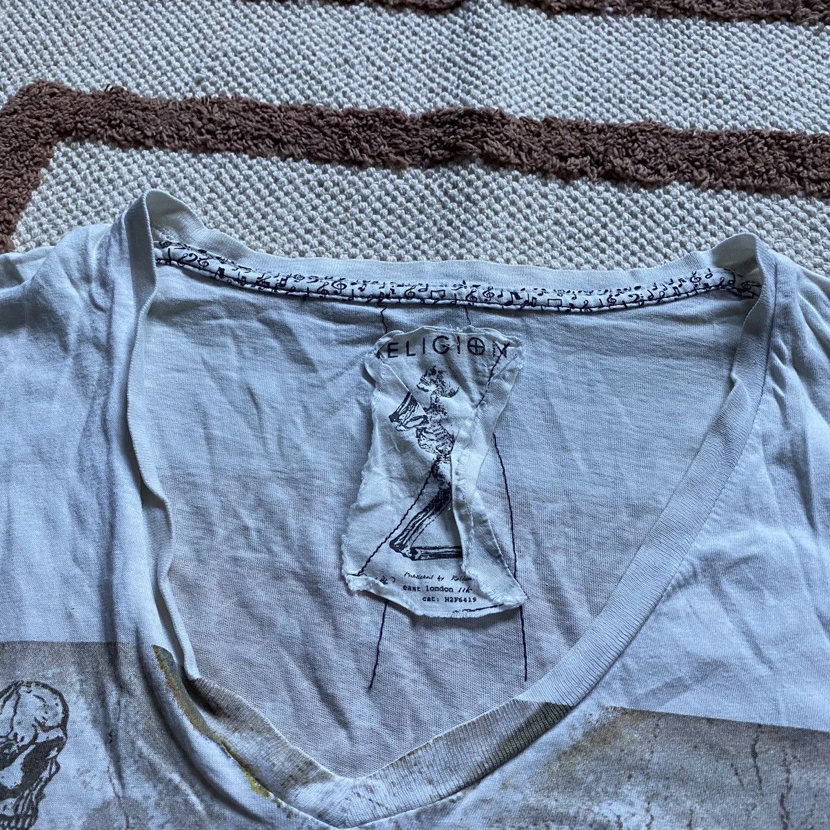 Other RELIGION Y2K AFFLICTION TYPE CARD PRINT T SHIRT Size US S / EU 44-46 / 1 - 7 Thumbnail