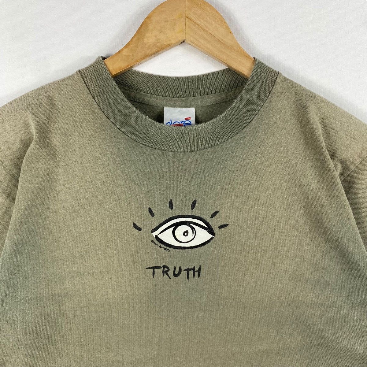 Vintage Vintage 90's TRUTH Picasso Artwork Graphic Faded Thee Shirt Size US M / EU 48-50 / 2 - 2 Thumbnail