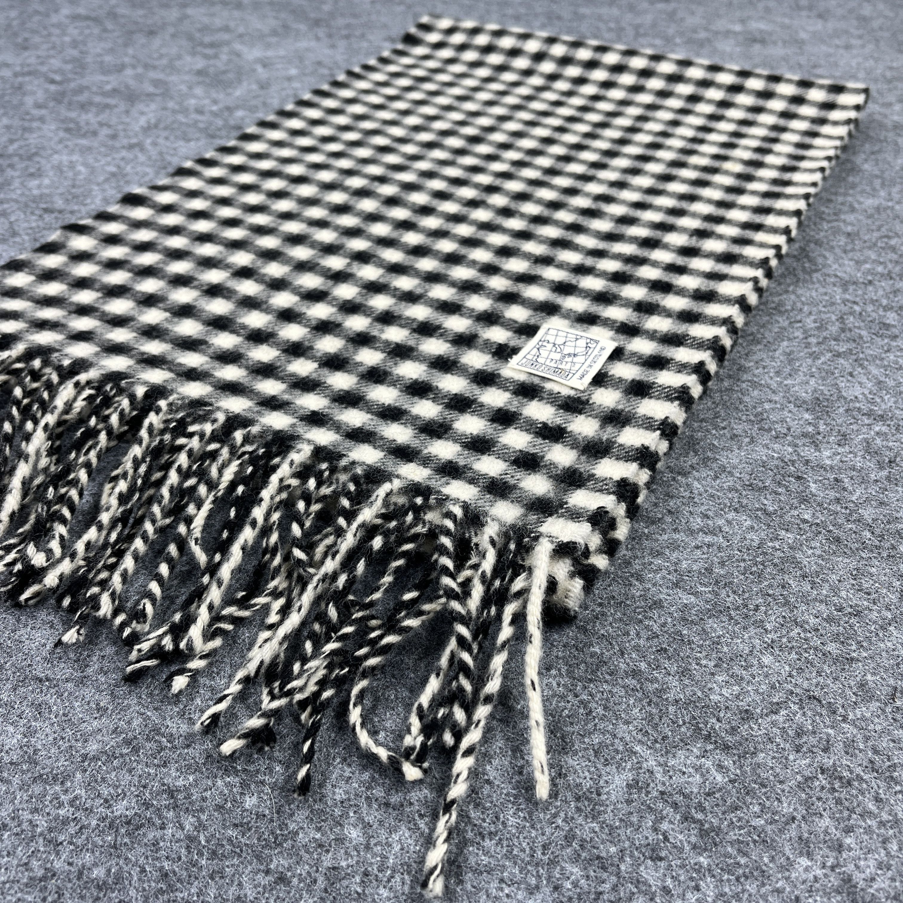 Junko Shimada Junko Shimada Scarf / Muffler / Neckwear T925 Size ONE SIZE - 11 Thumbnail