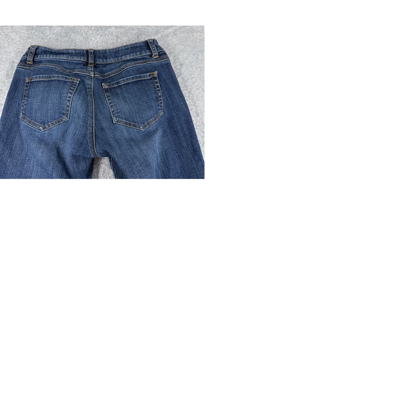 Vintage Cabi Jeans Bootcut Denim Blue 26x30 Regular 26 Waist 30 Inseam Women 2 Cotton Blend Stretch Medium Wash 5-Pocket Jeans Size 26" / US 2 / IT 38 - 10 Thumbnail