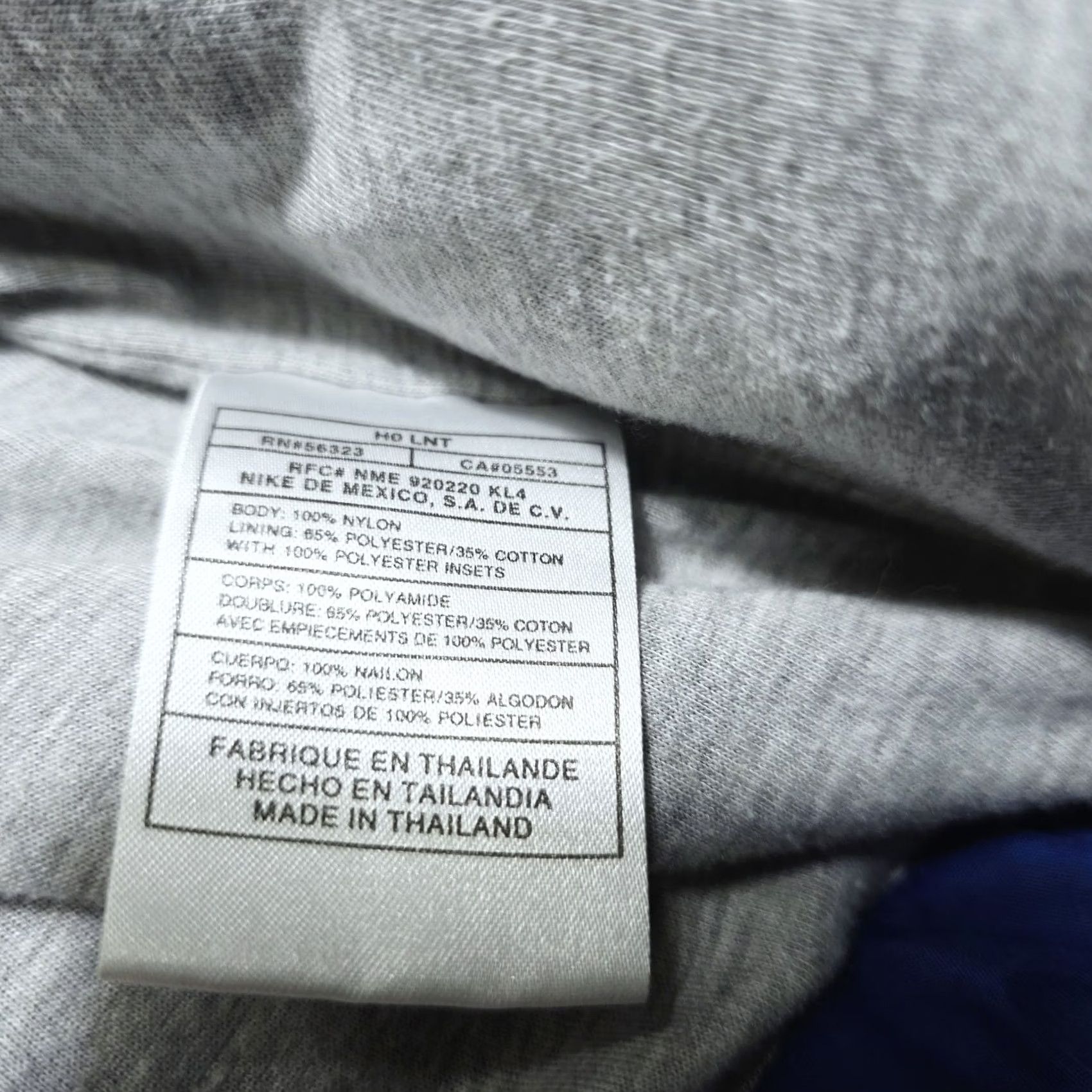 Nike Nike Lined Windbreaker Full Zip-Up Jacket Vintage Adult XL Hooded Y2k Jacket Size US XL / EU 56 / 4 - 7 Thumbnail