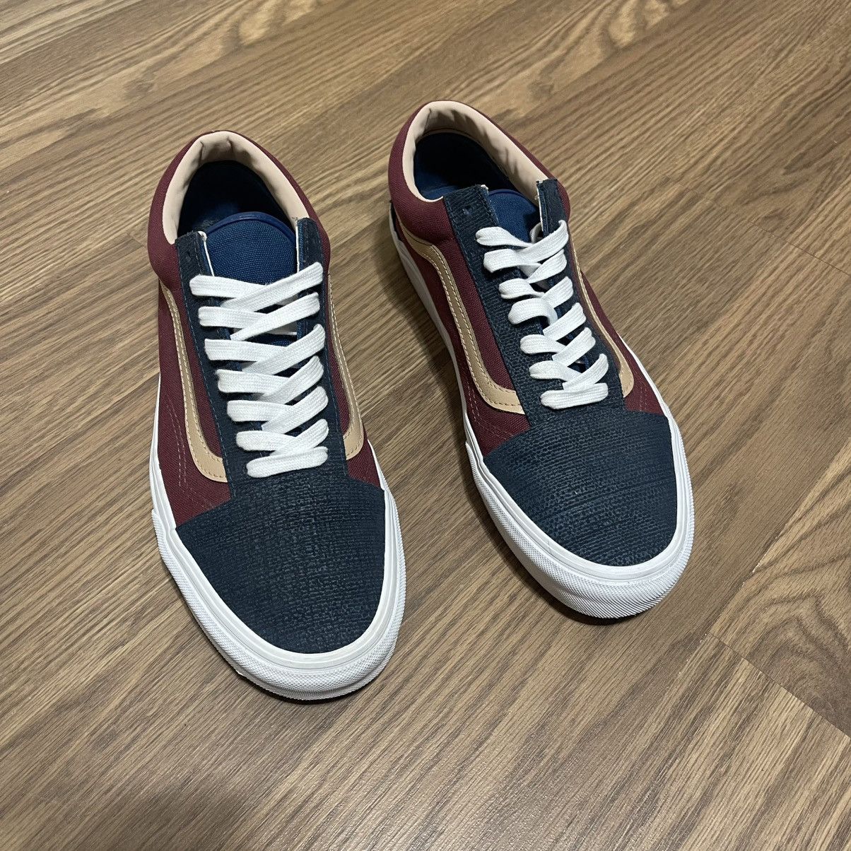Vans Vans old skool low size 11 Size US 11 / EU 44 - 2 Thumbnail