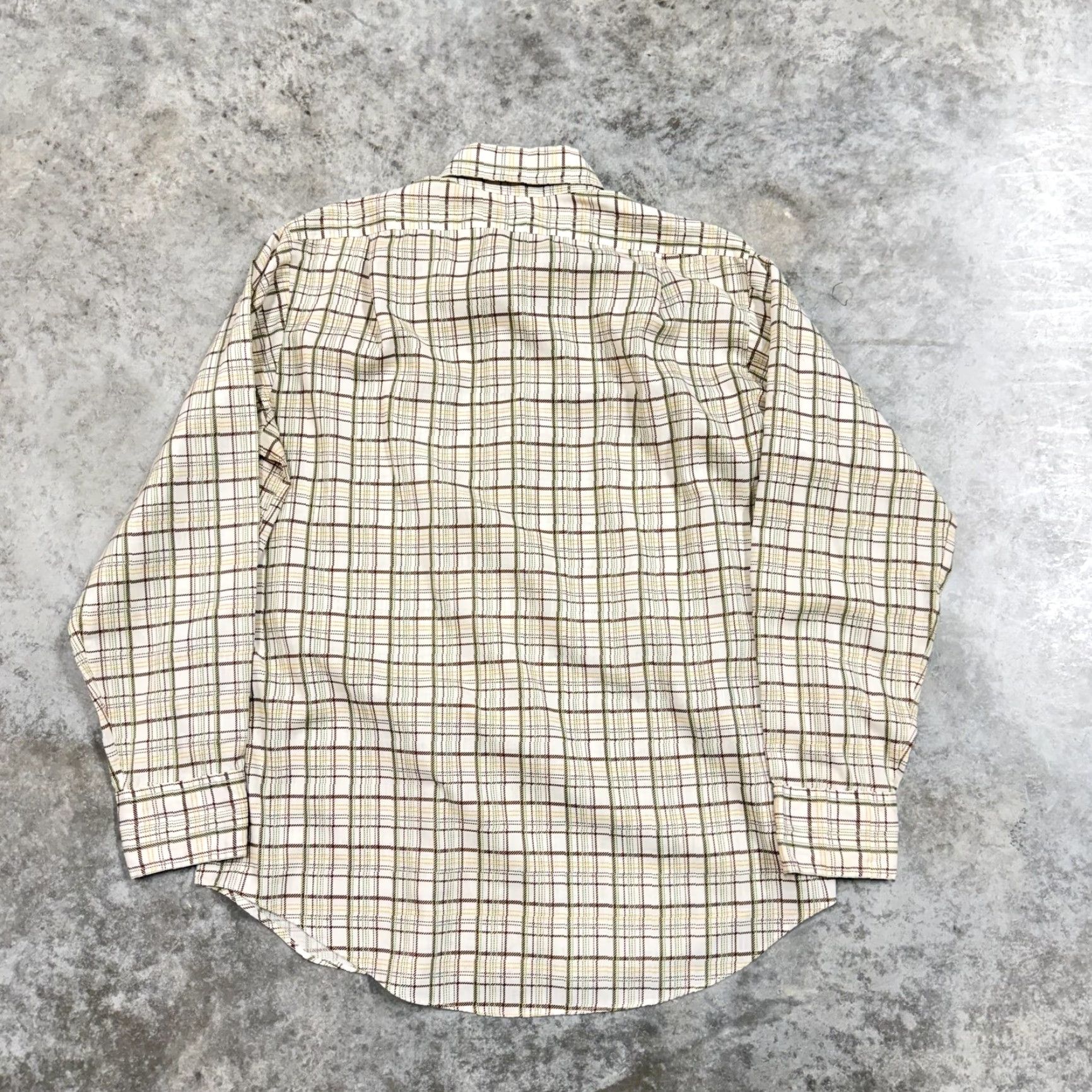 Vintage VINTAGE Montgomery Ward Shirt Mens Large Beige Plaid No Iron Button Long Sleeve Size US L / EU 52-54 / 3 - 5 Thumbnail