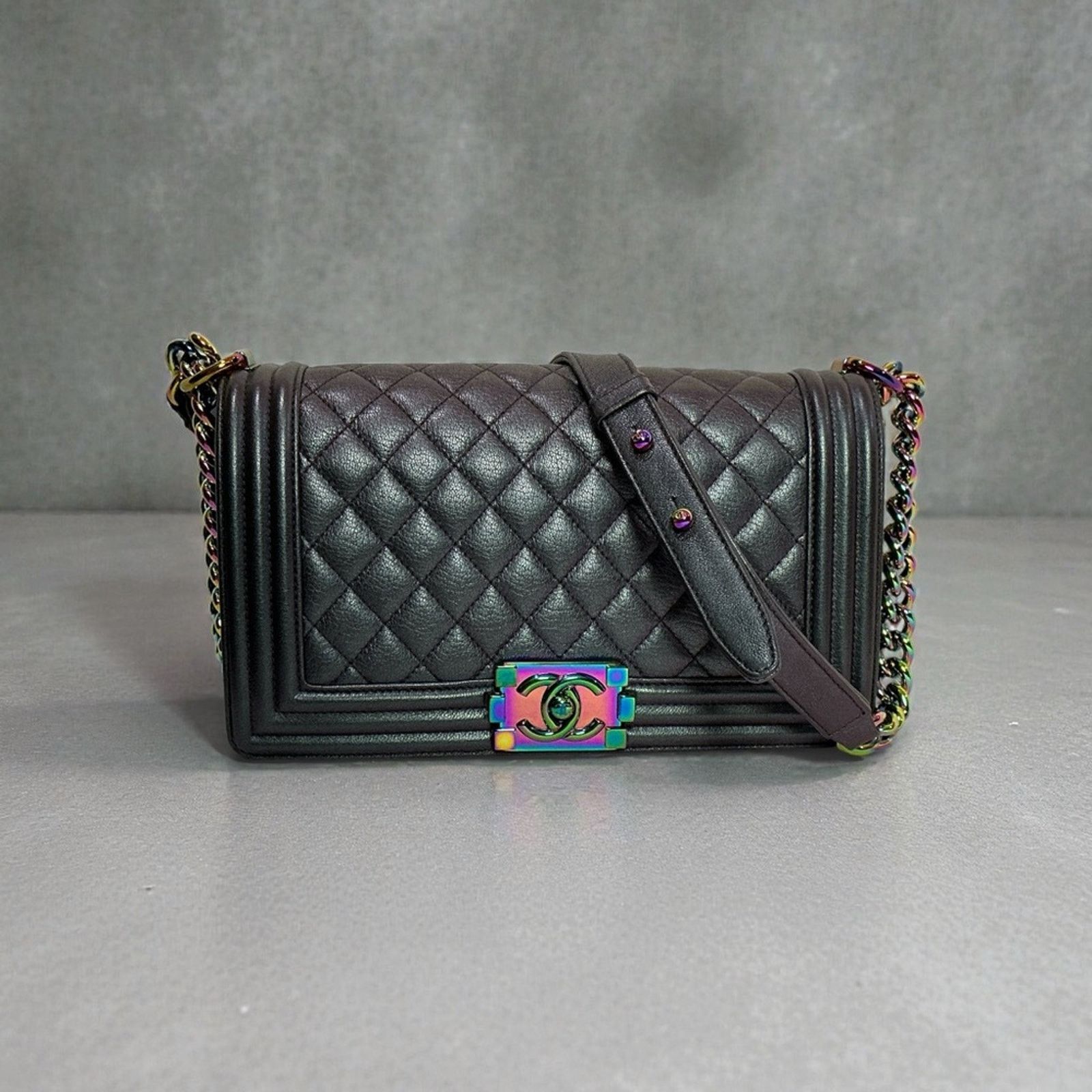 Chanel Chanel Purple Iridescent Mermaid Boy Flap Bag goatskin leath Size ONE SIZE - 1 Thumbnail