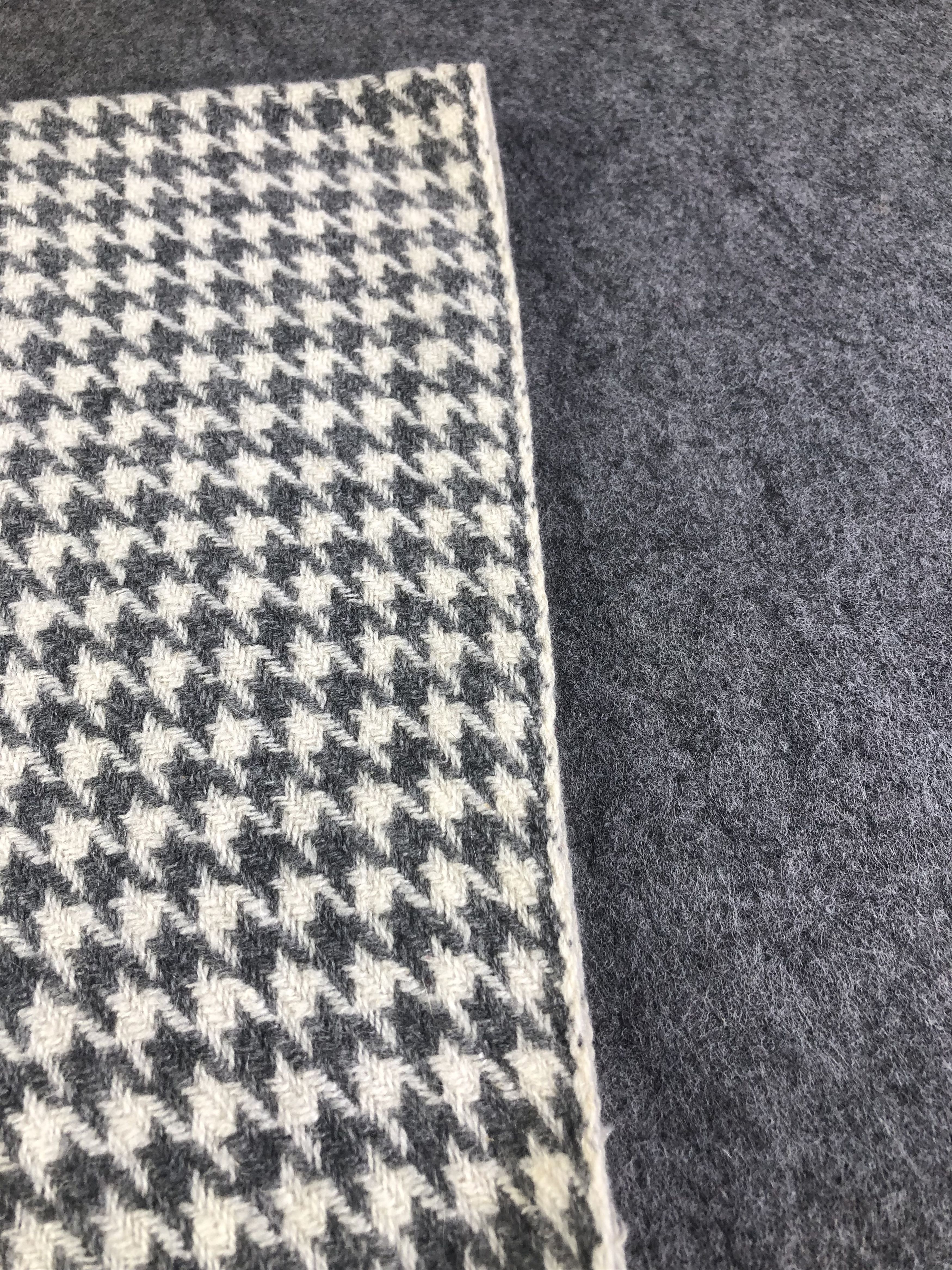 Vintage Luciano Soprani Scarf / Muffler / Neckwear Size ONE SIZE - 4 Thumbnail