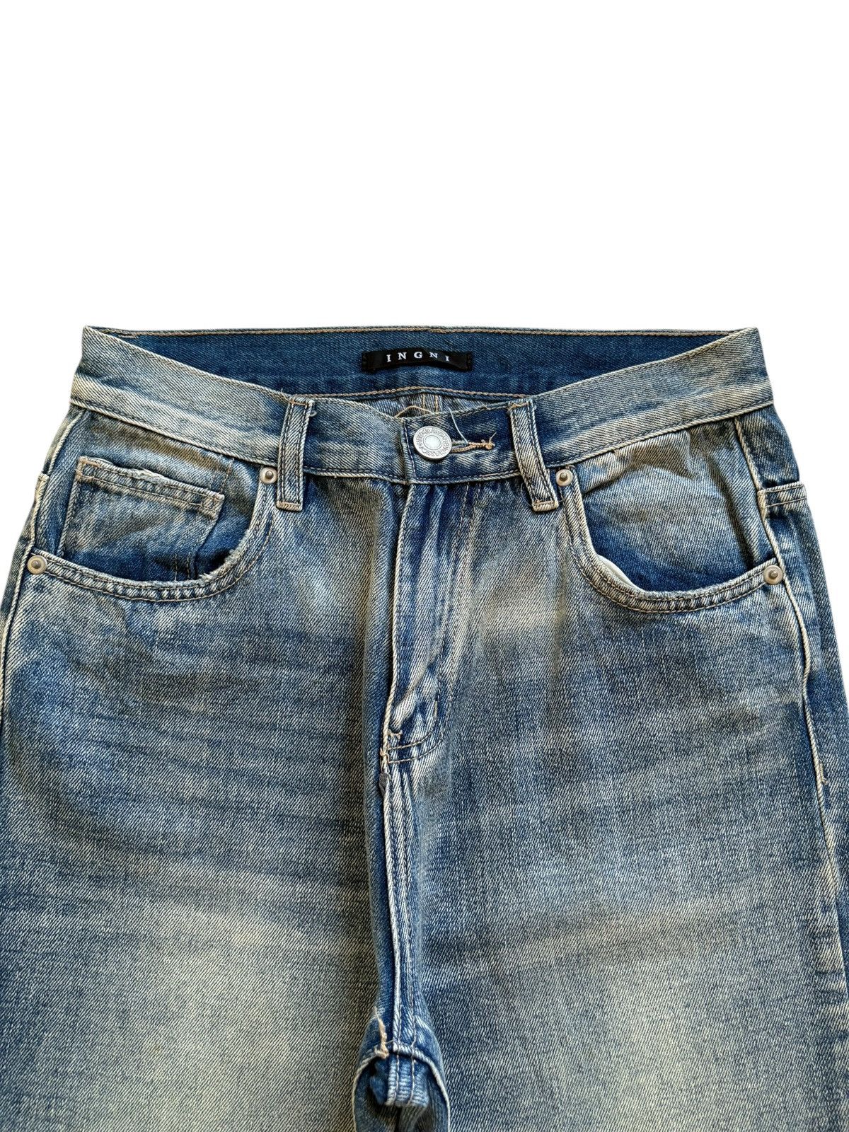 Japanese Brand Vintage Japanese Brand Mud Wash Ripped Flare Jeans Size US 27 - 4 Thumbnail