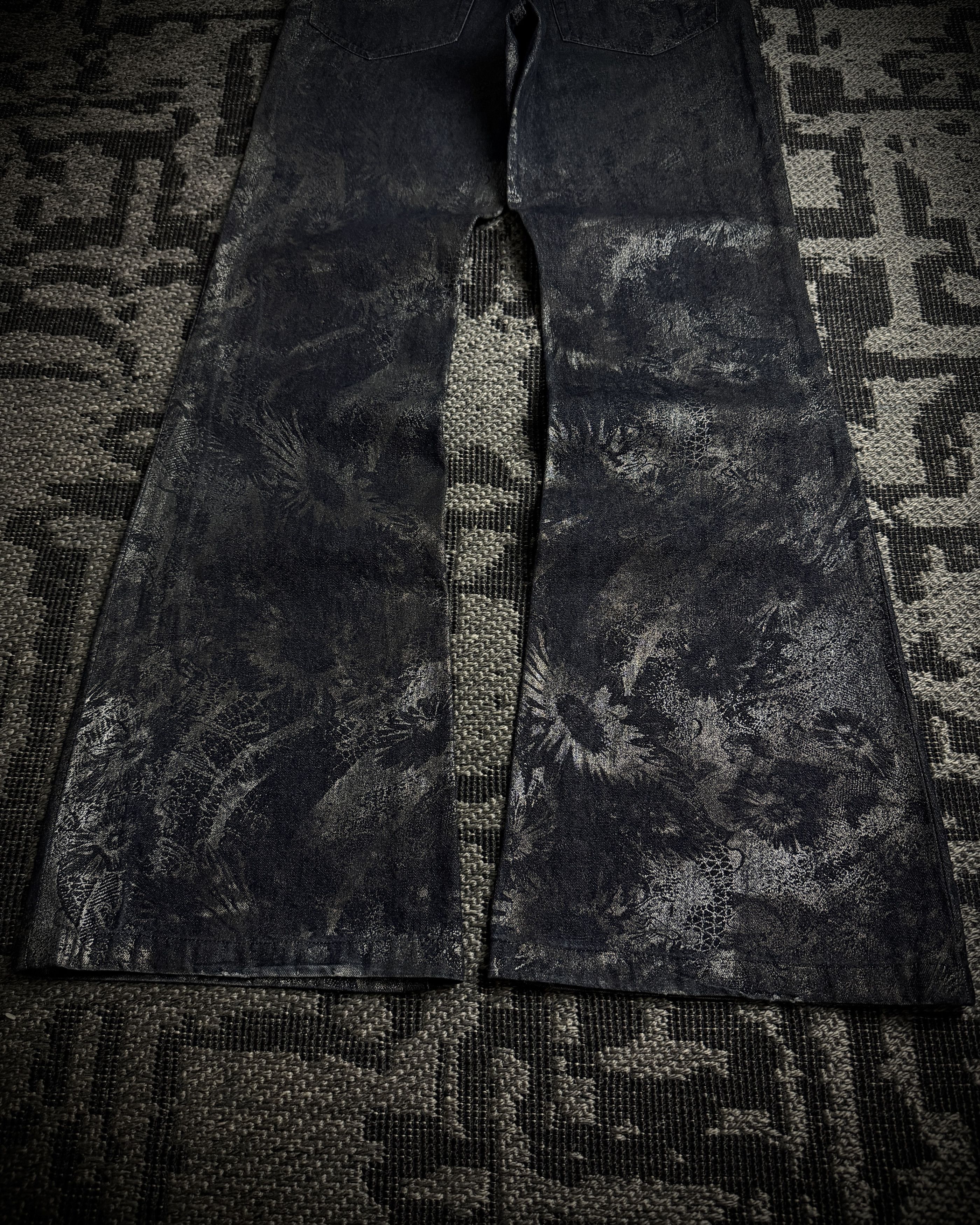 Tornado Mart Tornado Mart Metallic Floral Foil Print Flared Pants Size US 28 / EU 44 - 8 Thumbnail