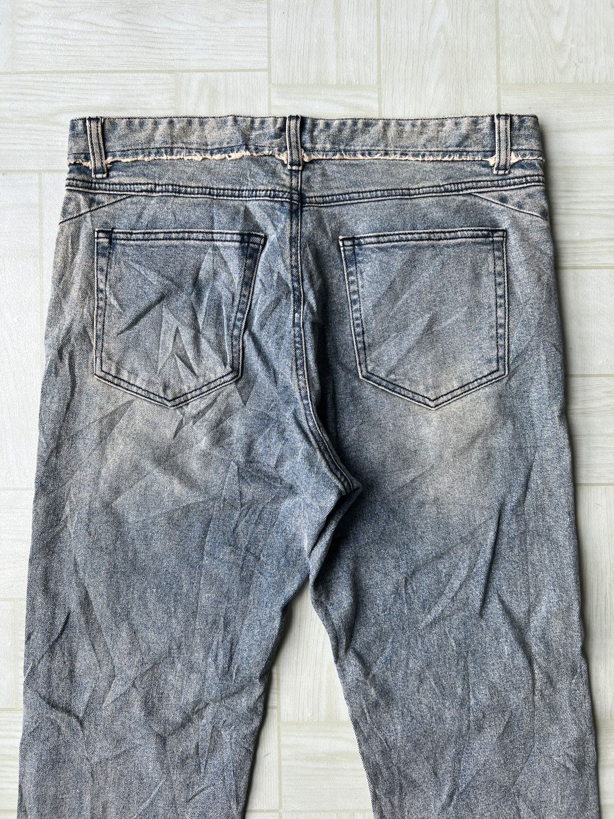 Wooyoungmi ARCHIVE FW18 Wooyoungmi Wave Cut Raw Hem Distressed Denim Size US 34 / EU 50 - 6 Thumbnail