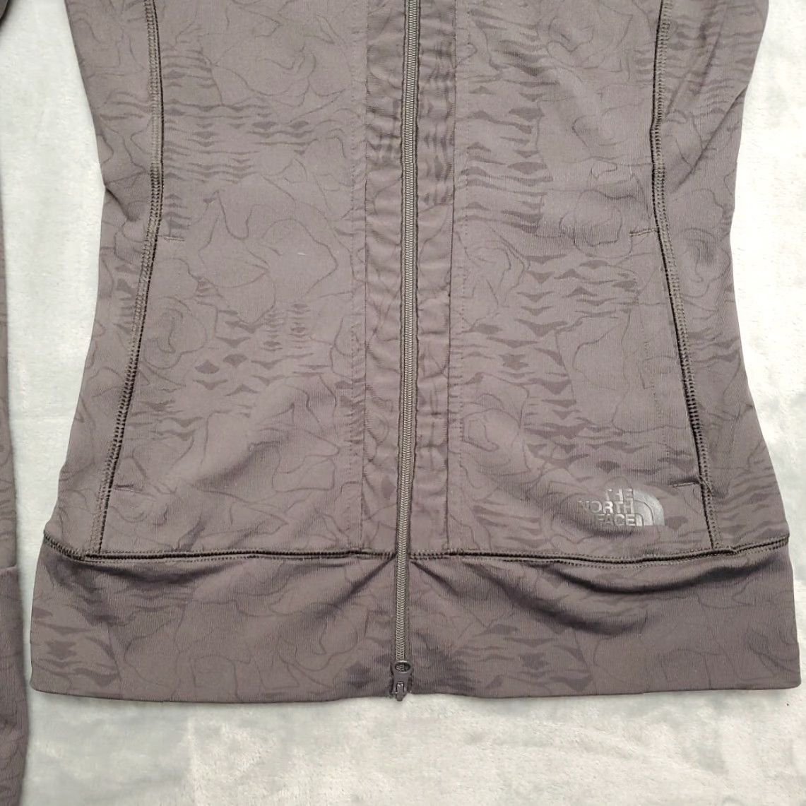The North Face VINTAGE The North Face Jacket Womens XS Gray Full Zip Vaporwick Performance Nylon Tech Blend Size XS / US 0-2 / IT 36-38 - 2 Thumbnail