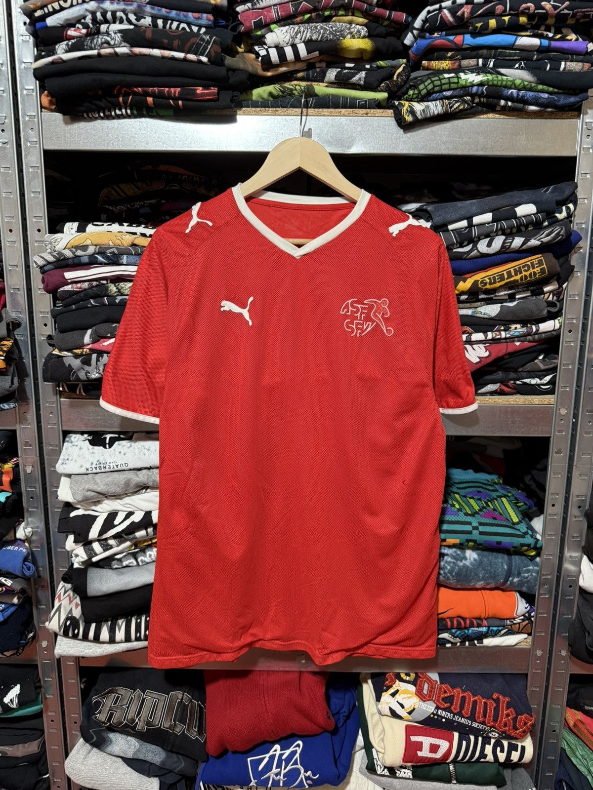 Puma Puma Switzerland 2008 2010 Home Football Soccer Retro Jersey Size US XL / EU 56 / 4 - 1 Thumbnail
