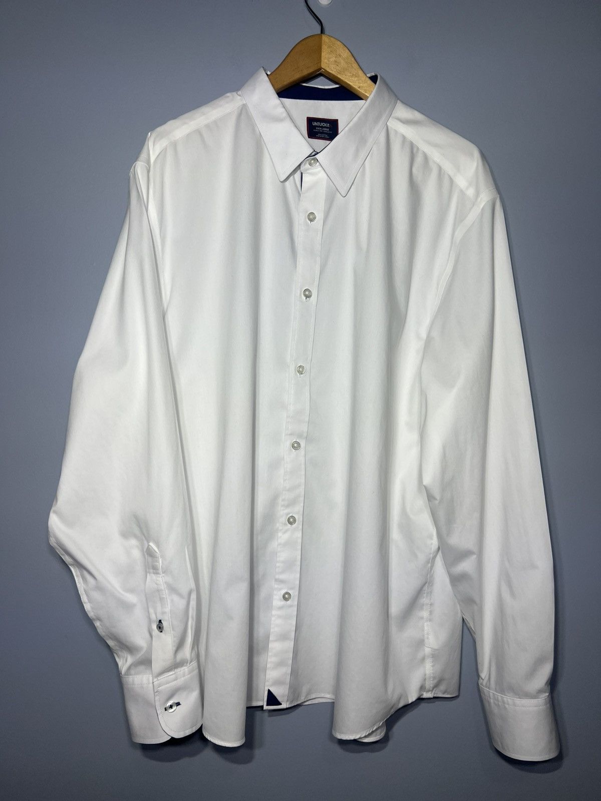 UNTUCKit UNTUCKit Shirt 3XL White Wrinkle Free Flip Cuff Las Cases Size US XXL / EU 58 / 5 - 2 Thumbnail