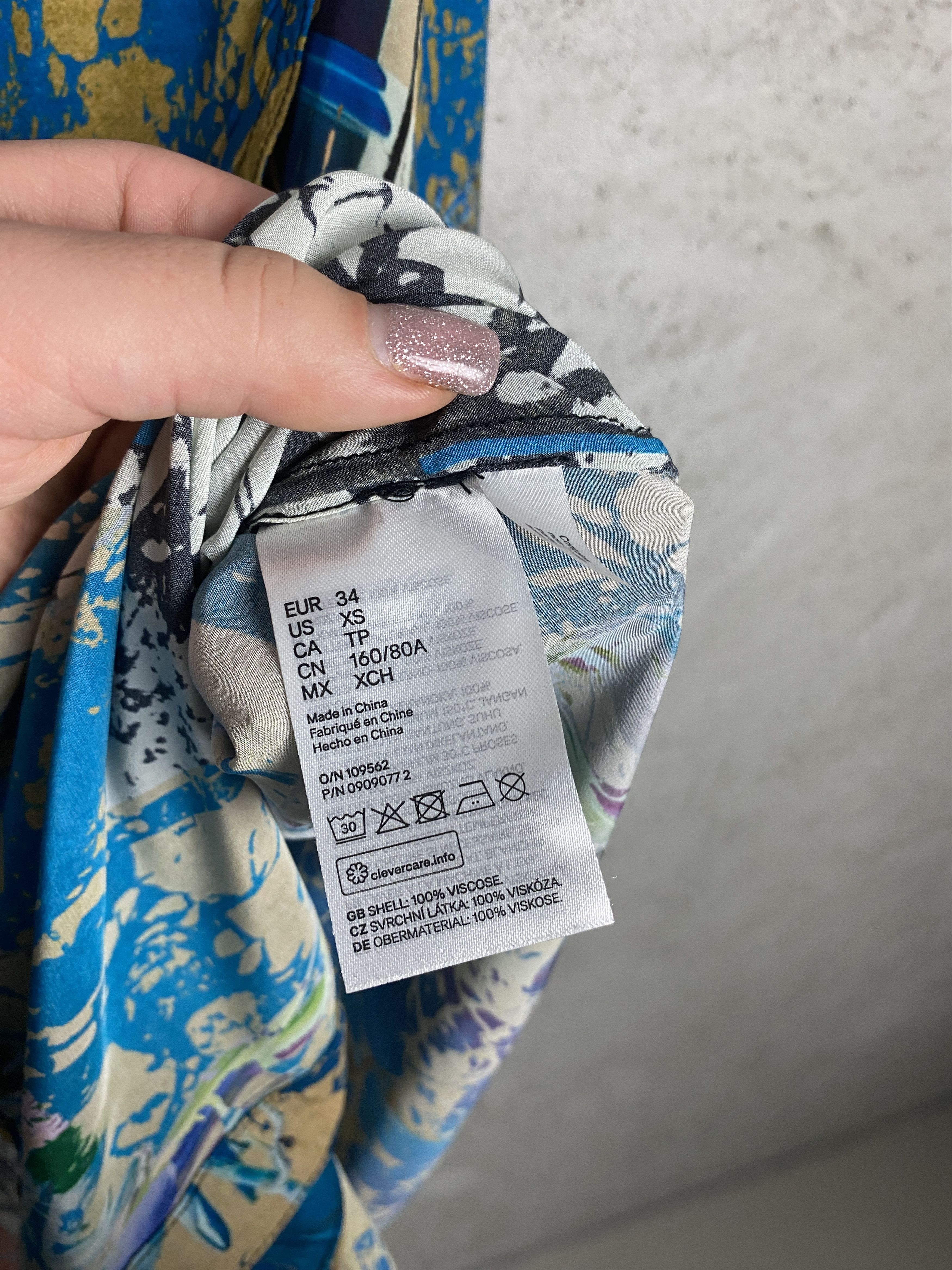 H&M H&M Studio AW2020 viscose multicolor shirt button ups Size XS / US 0-2 / IT 36-38 - 5 Thumbnail