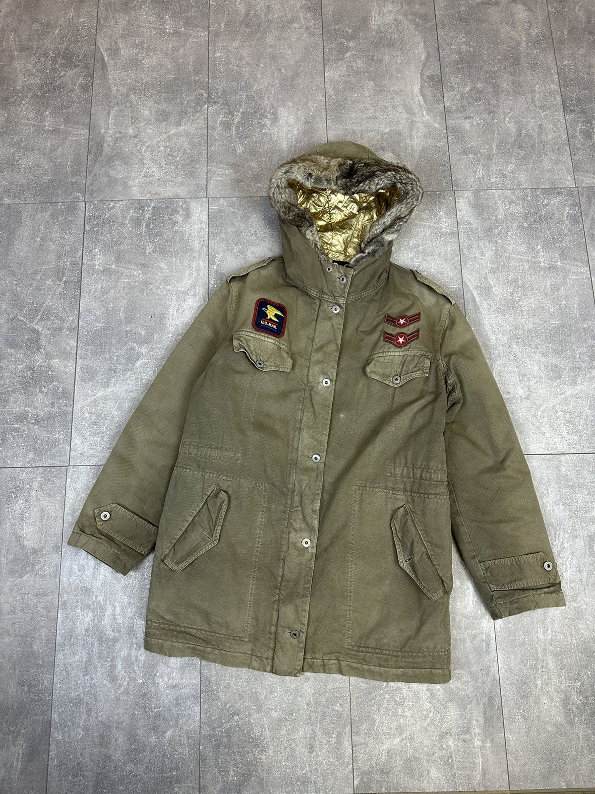 Dolce & Gabbana Women’s vintage luxury jackets Dolce & Gabbana Size S / US 4 / IT 40 - 2 Thumbnail