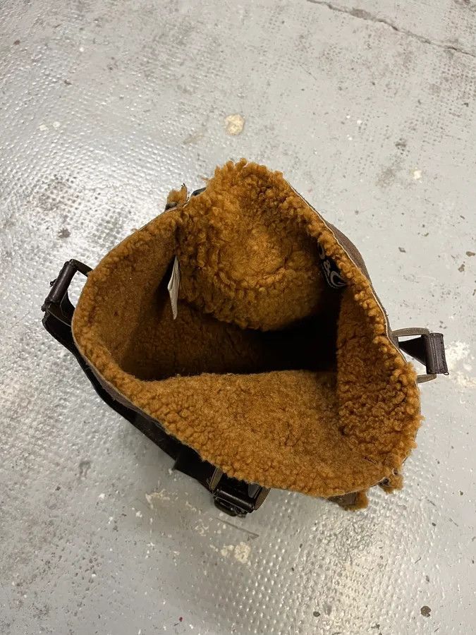 Dolce & Gabbana 2000s Dolce & Gabbana Studded Brown Shearling Leather Handle Bag Size ONE SIZE - 6 Thumbnail