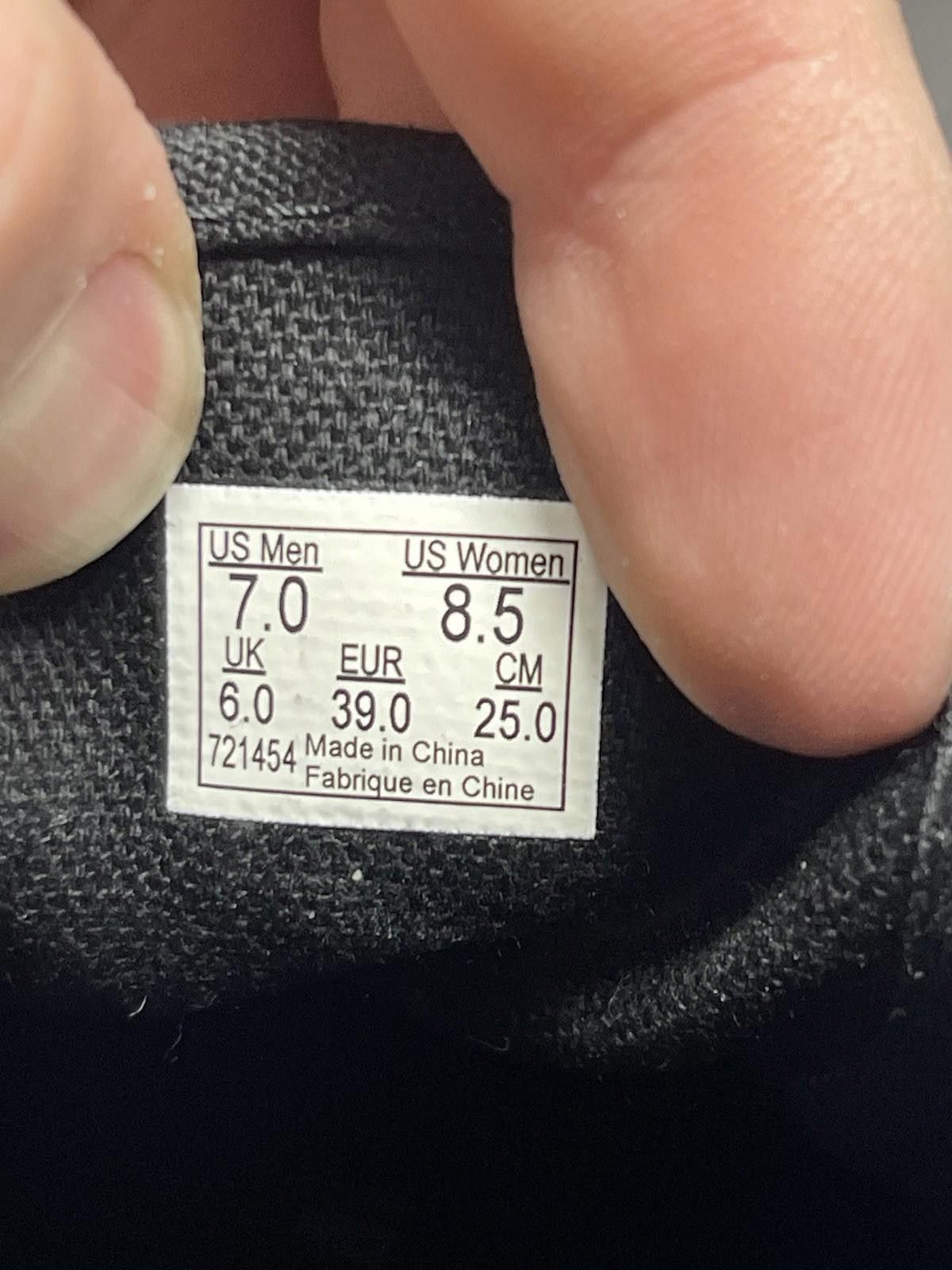 Vans Vans Era Mono Chambray Black Shoes Mens Size 7 Sneakers Size US 7 / EU 40 - 10 Thumbnail