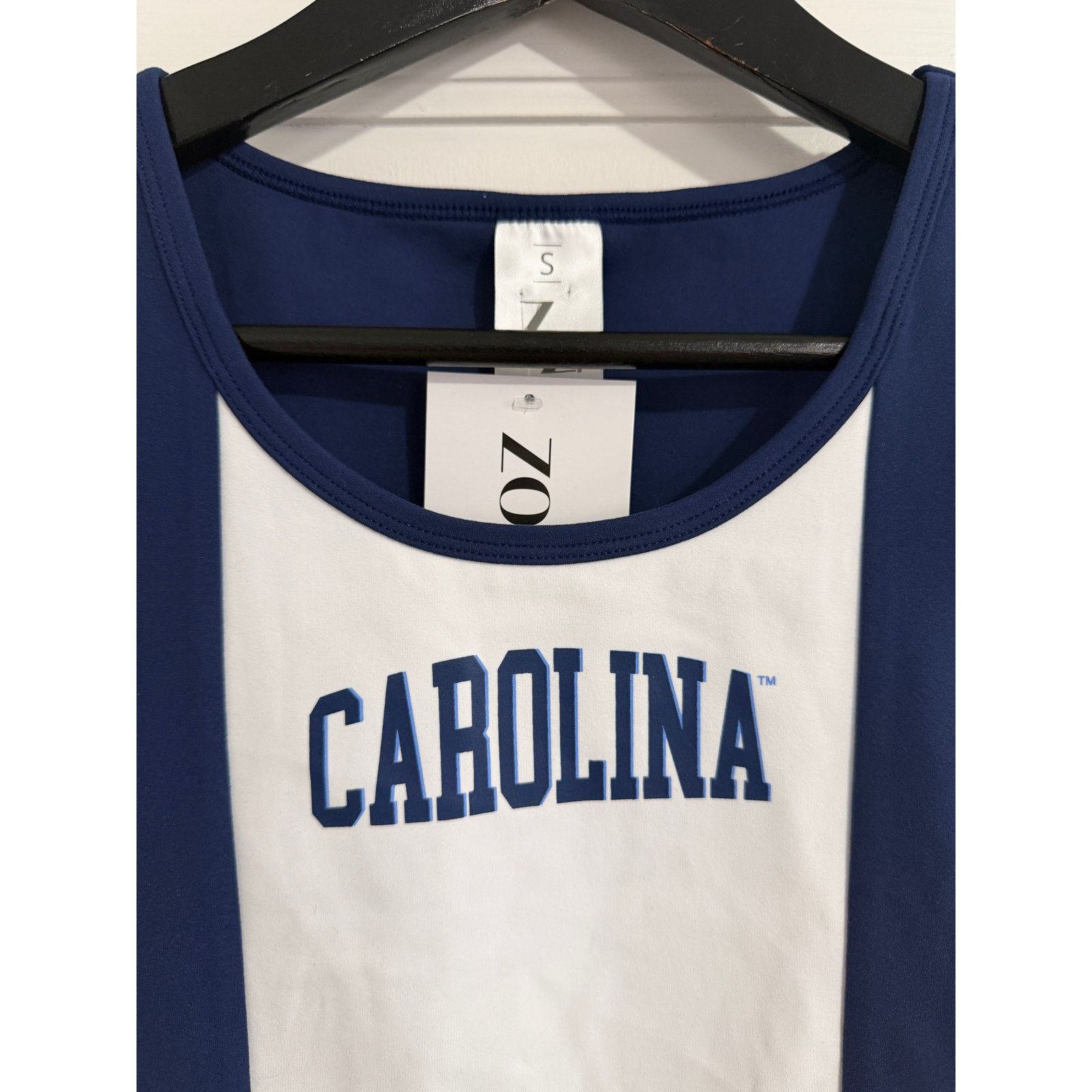 NCAA NWT North Carolina Tar Heels Cropped Tank Top Size S Size S / US 4 / IT 40 - 2 Thumbnail