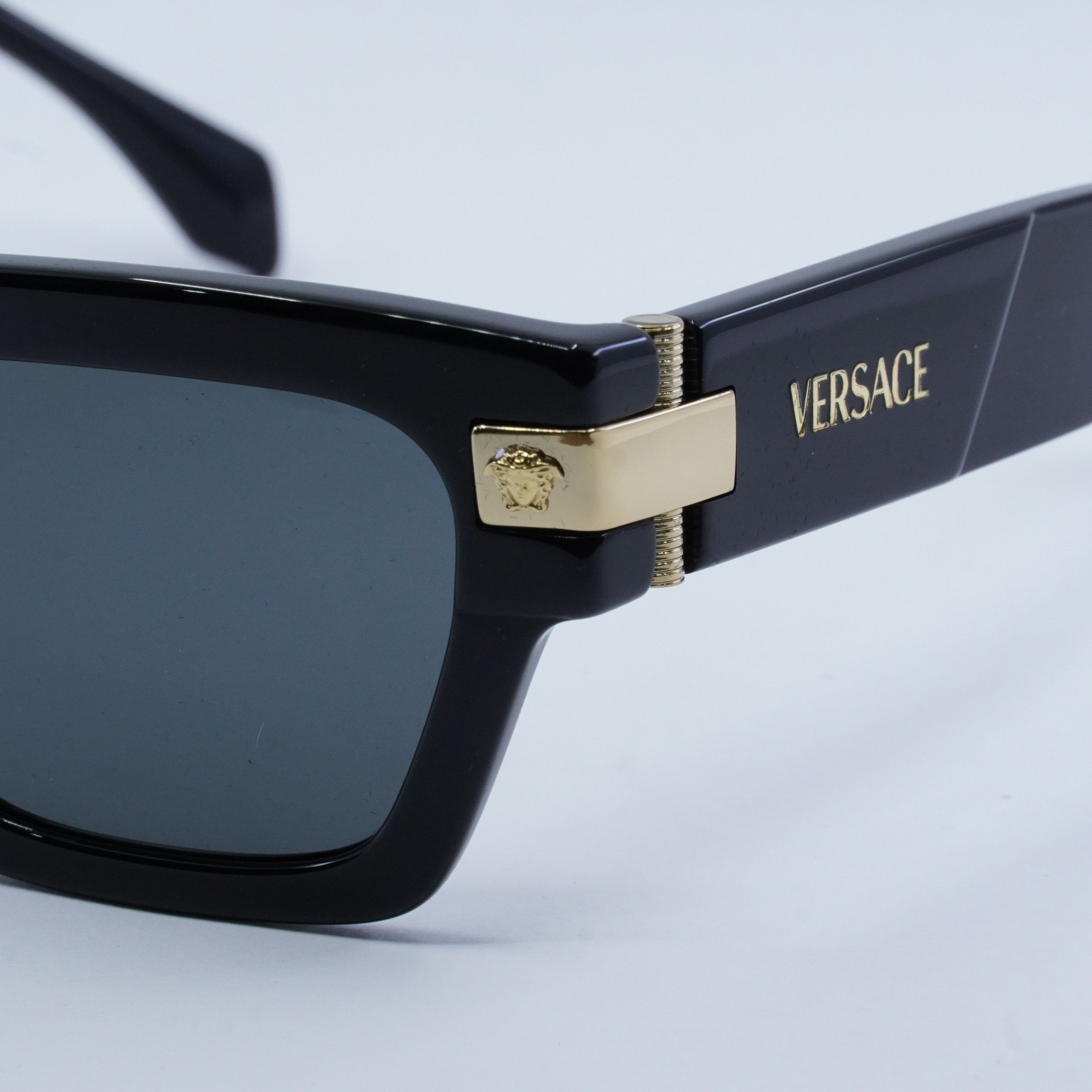Versace Versace VE4464 GB1/87 Sunglasses Black Square Frame Size ONE SIZE - 9 Thumbnail