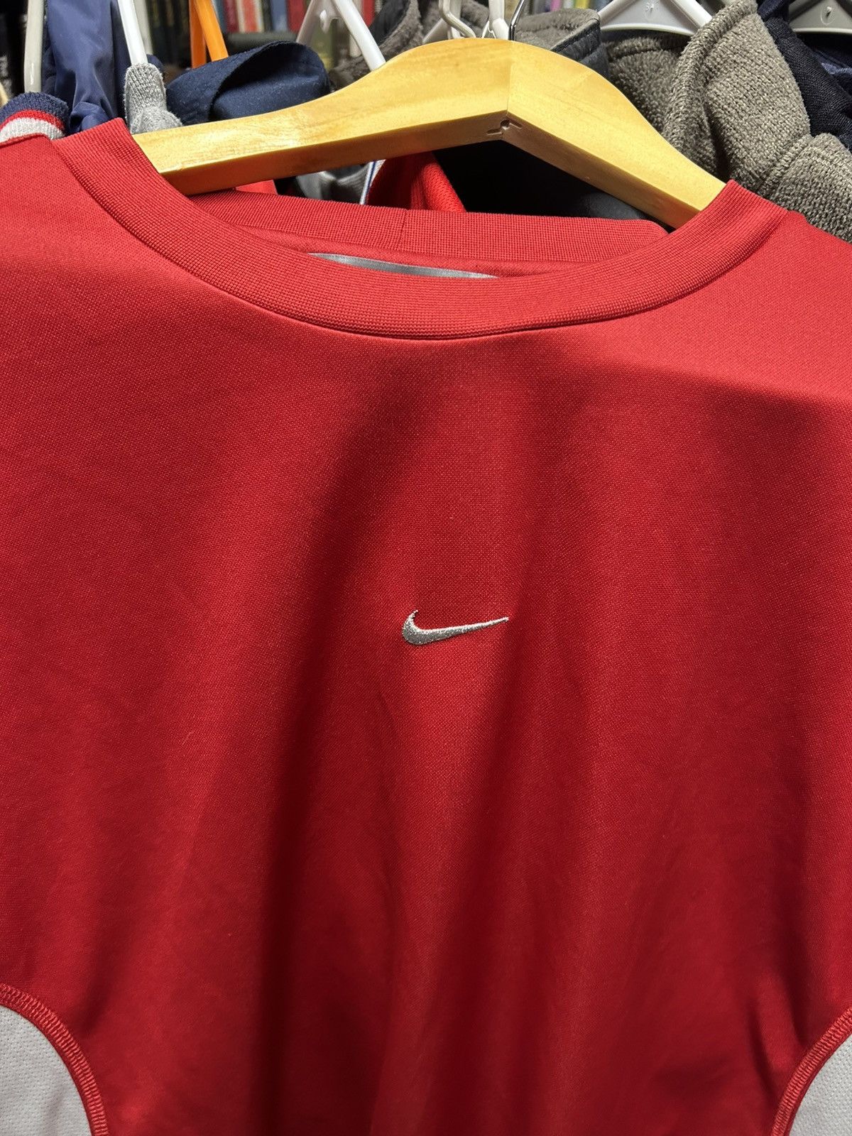 Nike × Vintage Vintage Nike Middle Swoosh Tee Size US XL / EU 56 / 4 - 2 Thumbnail