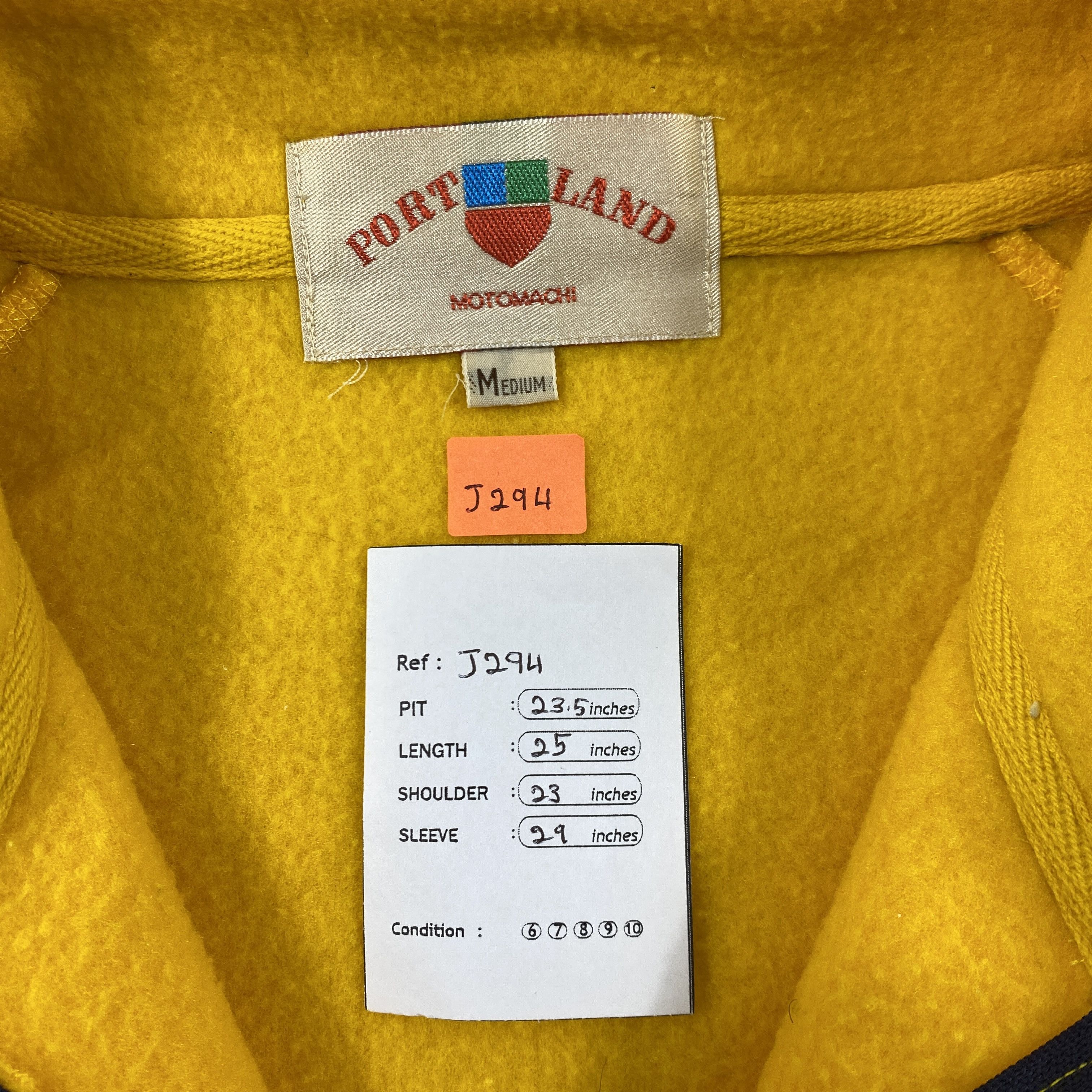 Japanese Brand Vintage Japanese Brand Half Zipper Sweatshirt -J294 Size US L / EU 52-54 / 3 - 8 Thumbnail