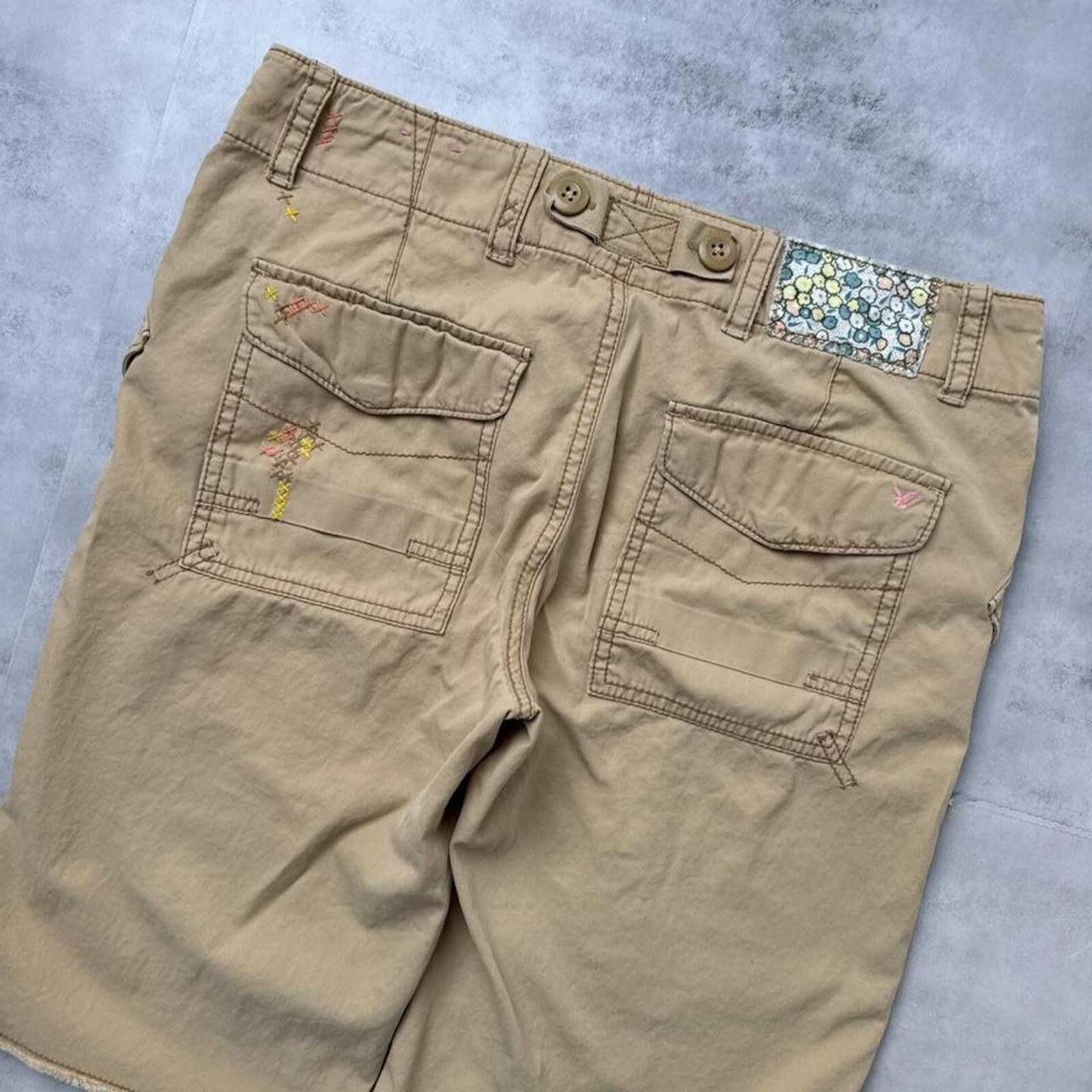 American Eagle Outfitters Y2K American Eagle 00s Beige Khaki Shorts Size 27" / US 4 / IT 40 - 6 Thumbnail