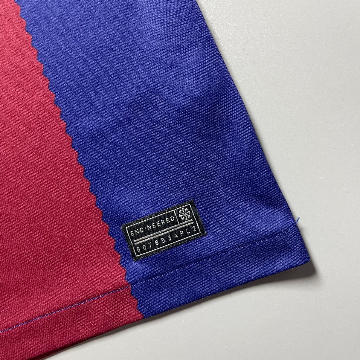 Nike BARCELONA NIKE 2023/2024 FOOTBALL HOME JERSEY #8 PEDRI Size US S / EU 44-46 / 1 - 8 Thumbnail
