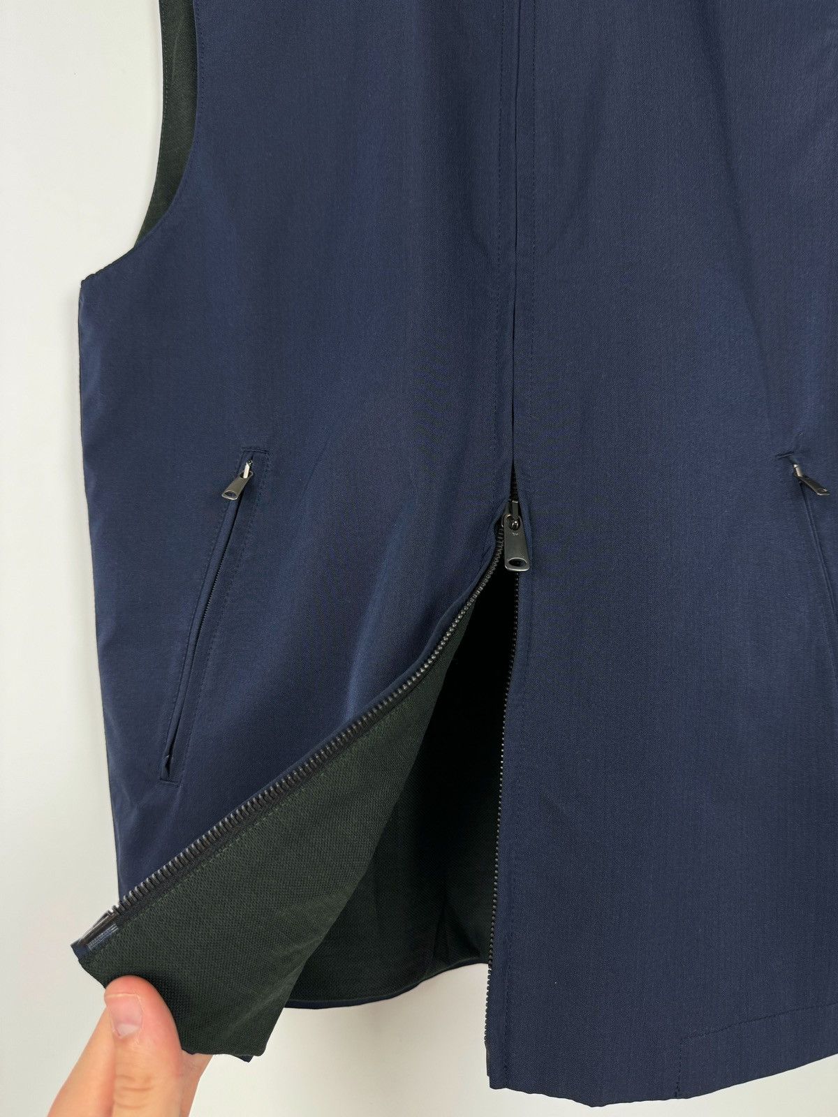 Other FG Albertelli Travel Basic Vest Size US S / EU 44-46 / 1 - 6 Thumbnail