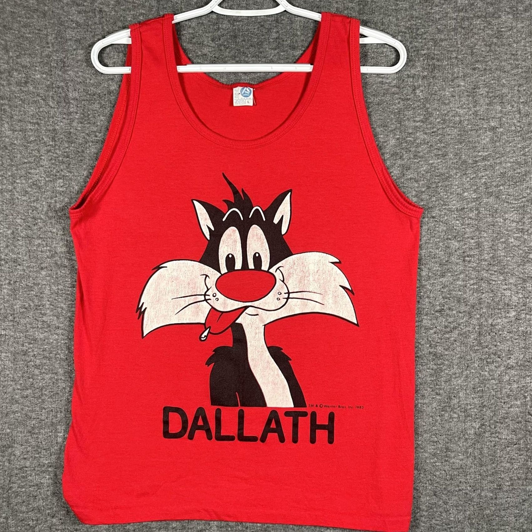 Vintage VINTAGE Artex Shirt Mens L Red Sylvester Looney Tunes Dallath Tank USA Size US L / EU 52-54 / 3 - 2 Thumbnail