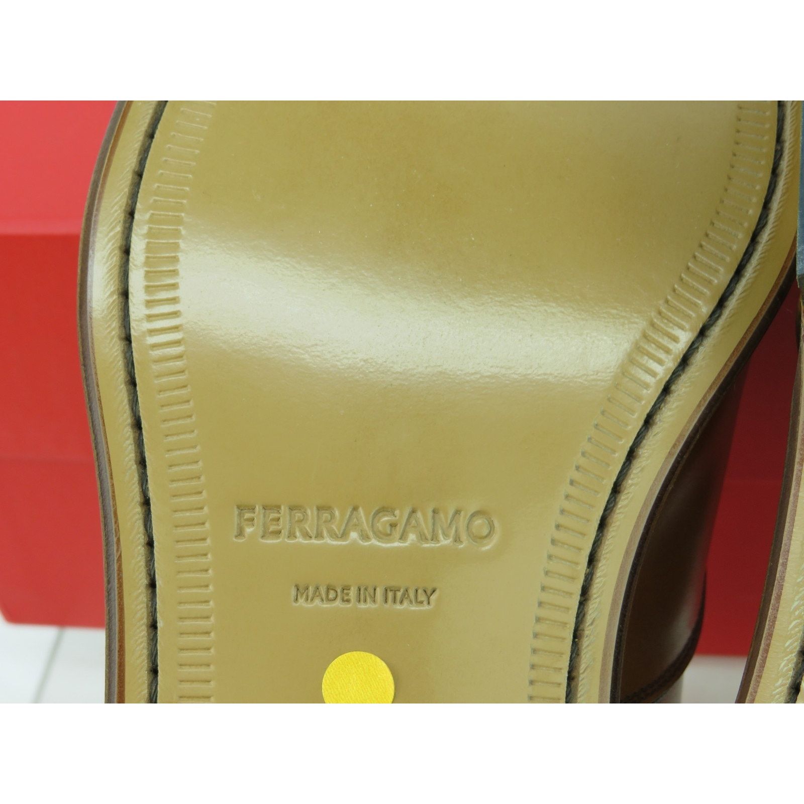 Salvatore Ferragamo NIB FERRAGAMO CORIAN BROWN TAN BROGUE LEATHER OXFORDS 10 EE Size US 10 / EU 43 - 11 Thumbnail