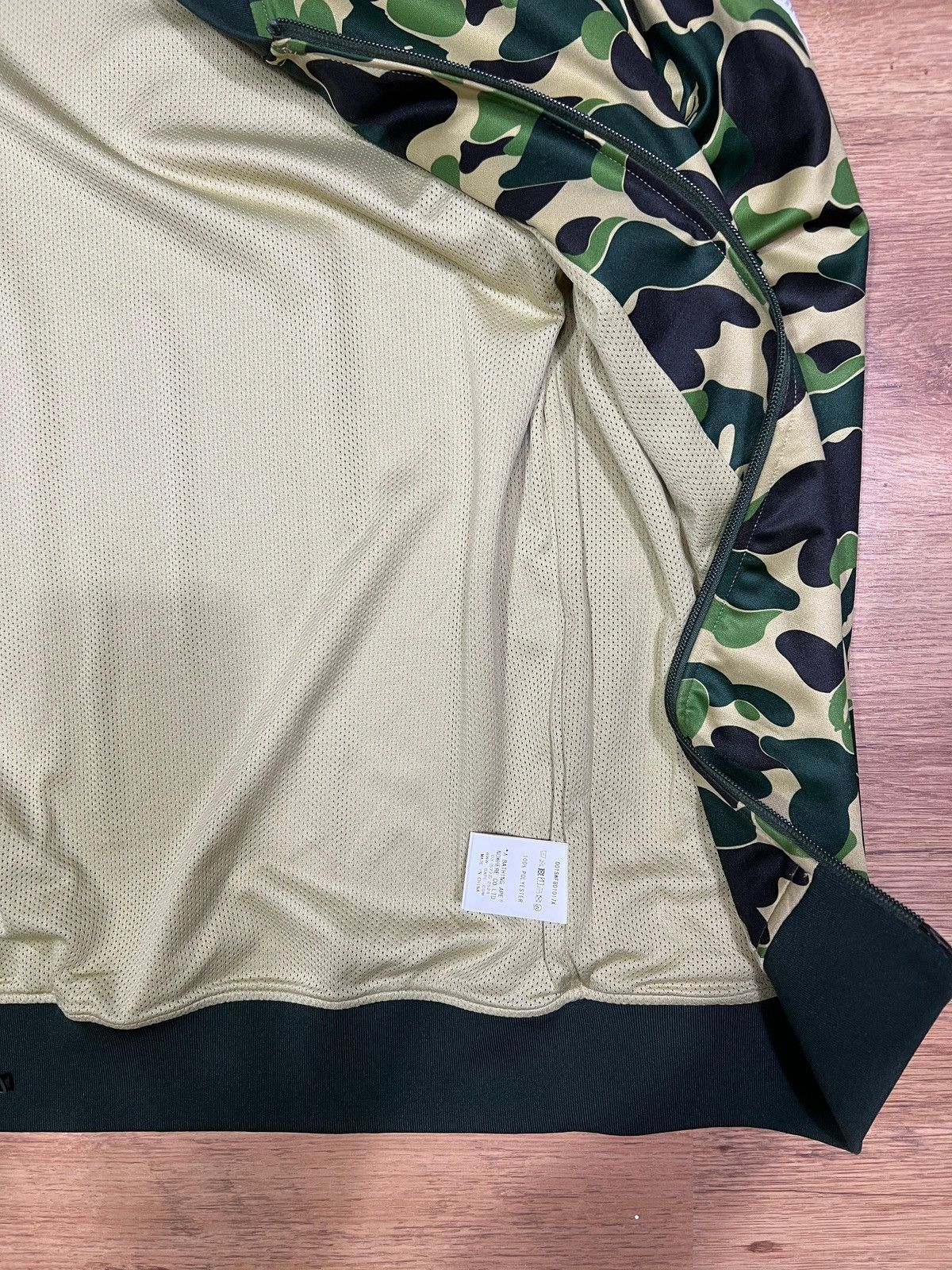 Bape Bape camouflage jacket Size US XL / EU 56 / 4 - 5 Thumbnail