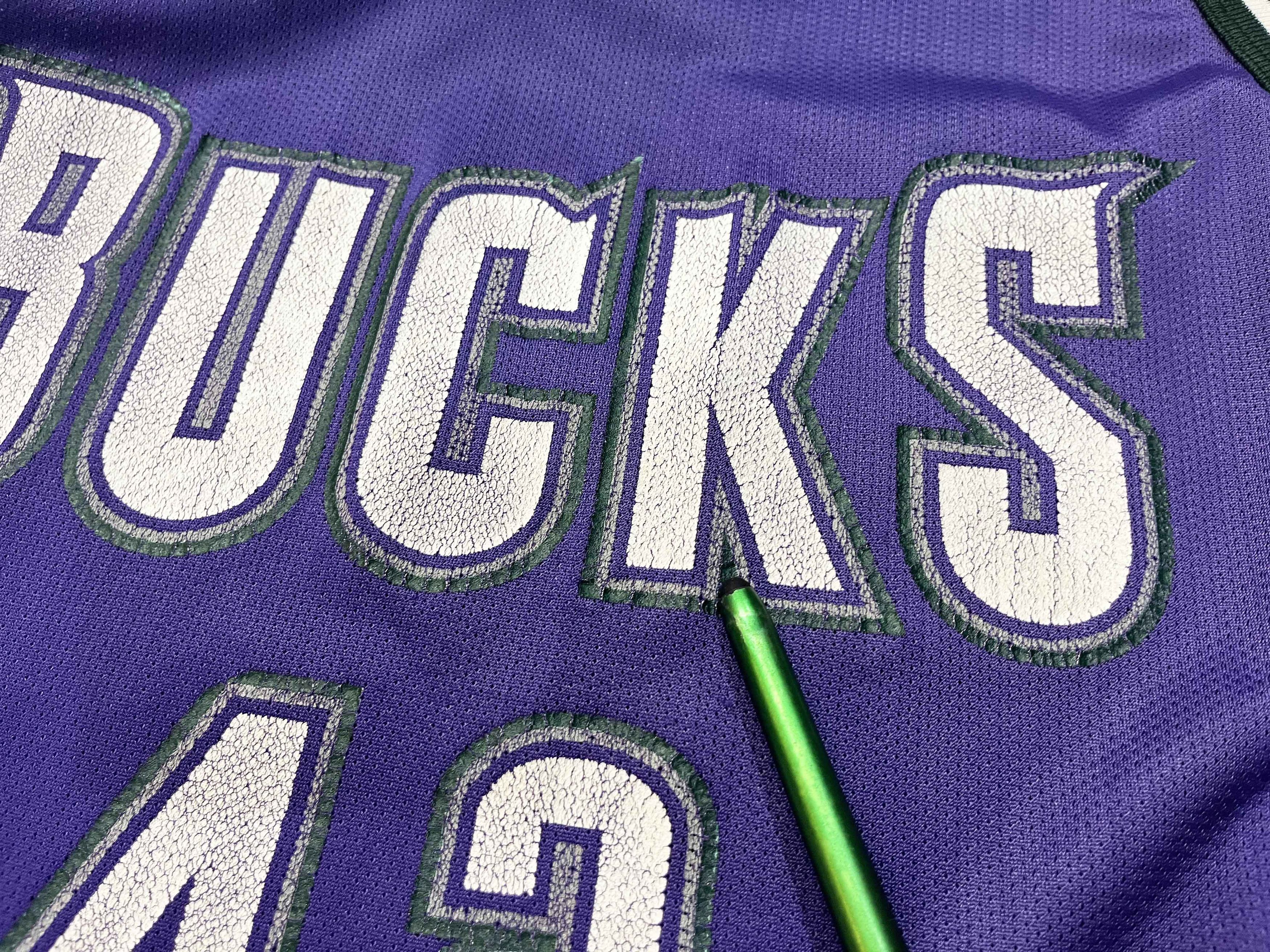 Champion Vintage Champion NBA Milwaukee Bucks BAKER #42 Jersey Size US L / EU 52-54 / 3 - 9 Thumbnail
